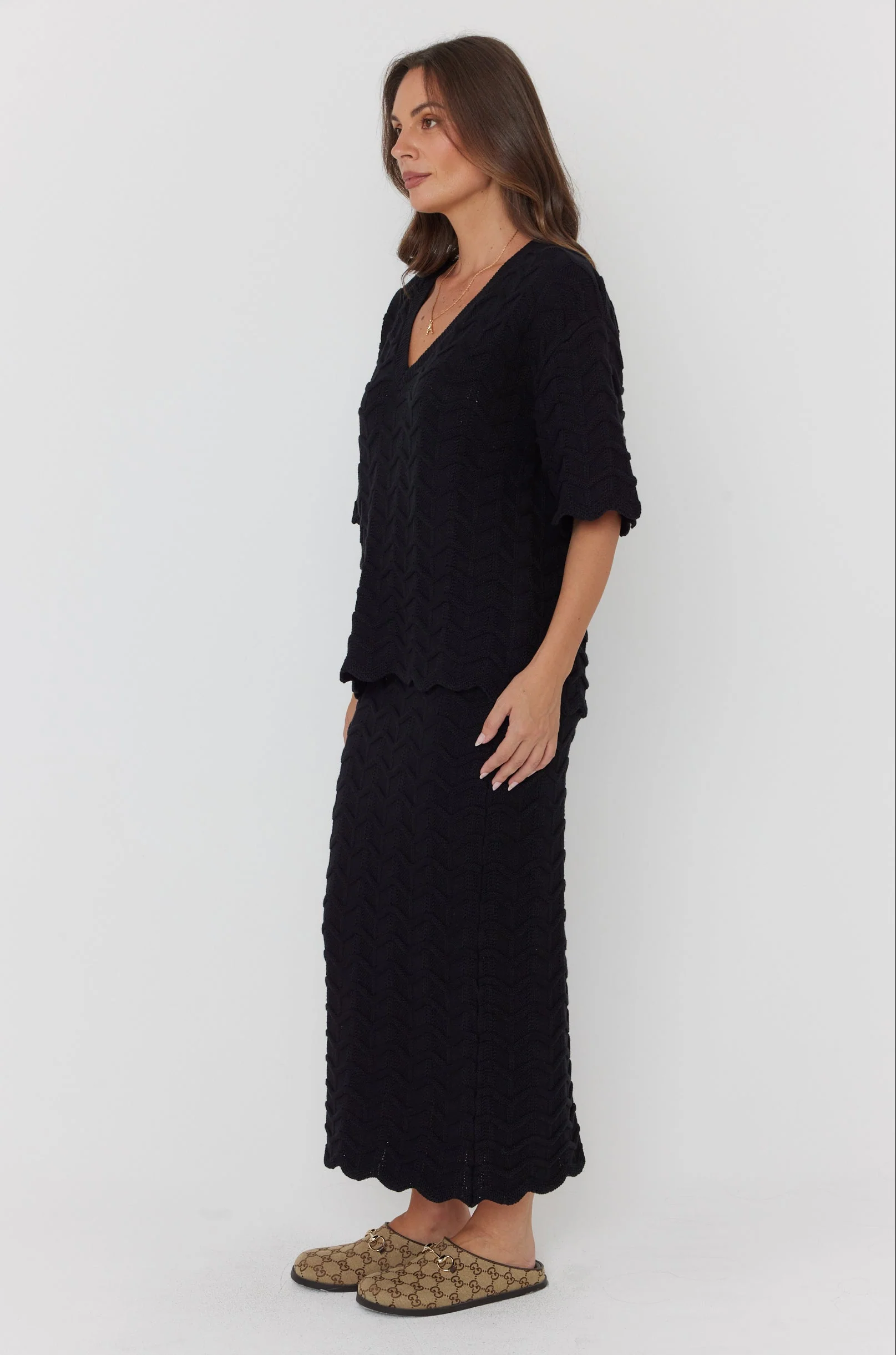AGAPE Top Black - Image 10