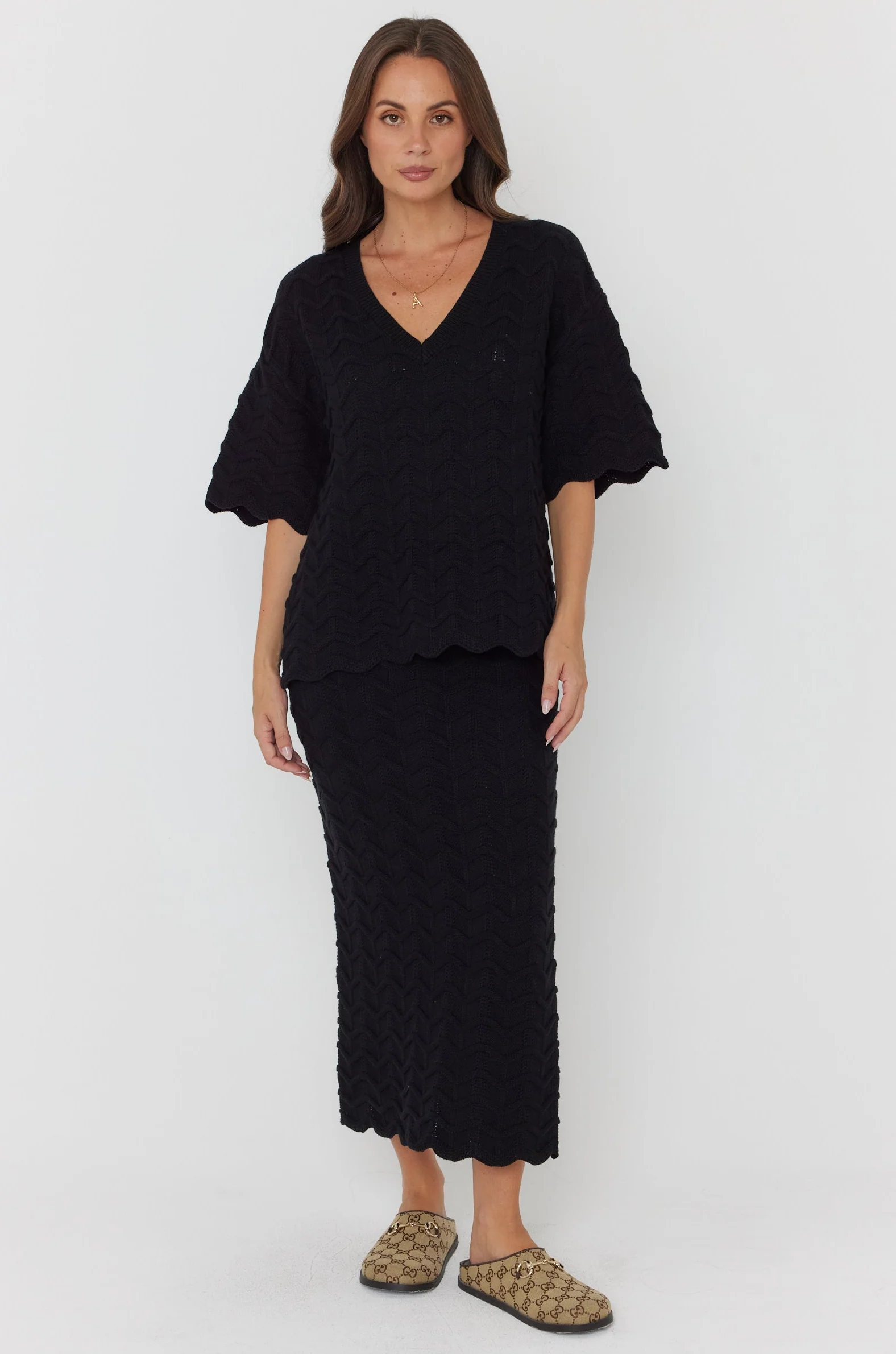 AGAPE Top Black - Image 7