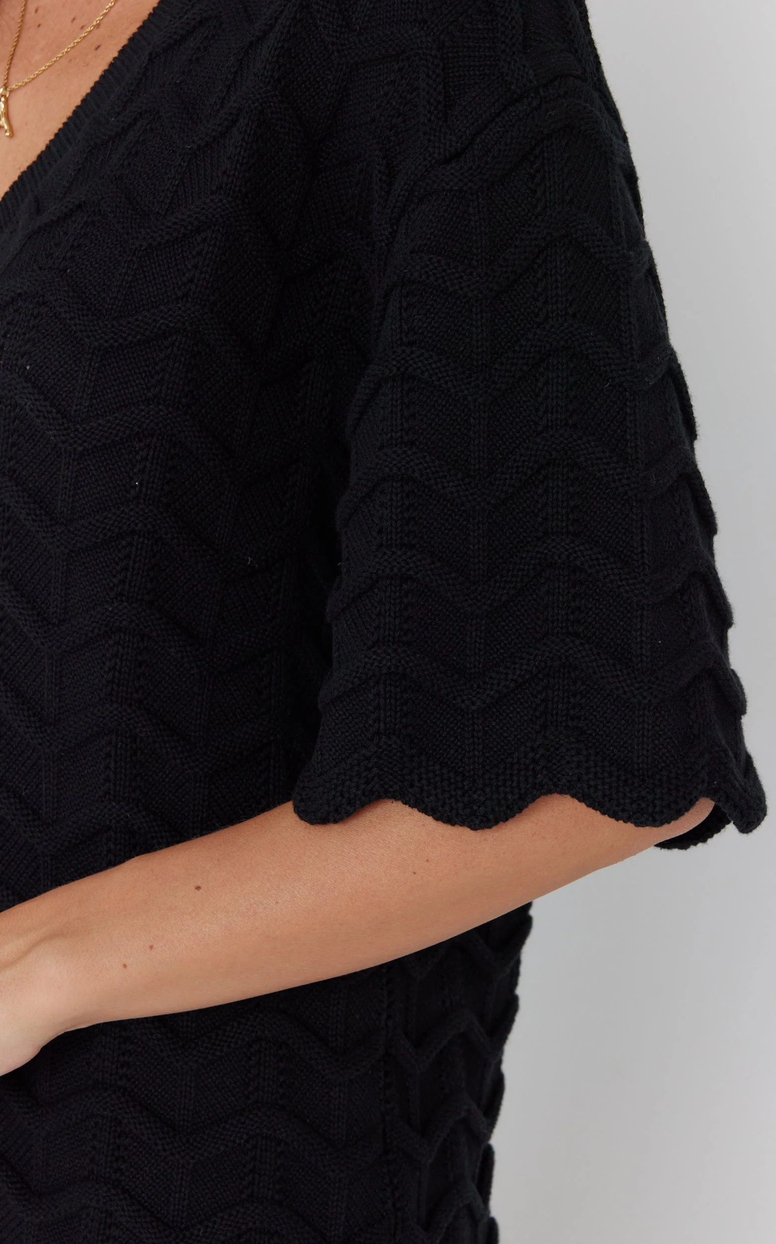 AGAPE Top Black - Image 9