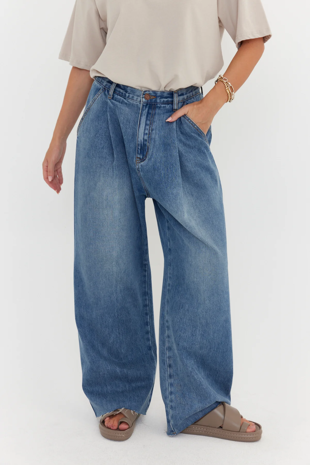 ALESSIA Jeans Mid Blue Denim - Image 3
