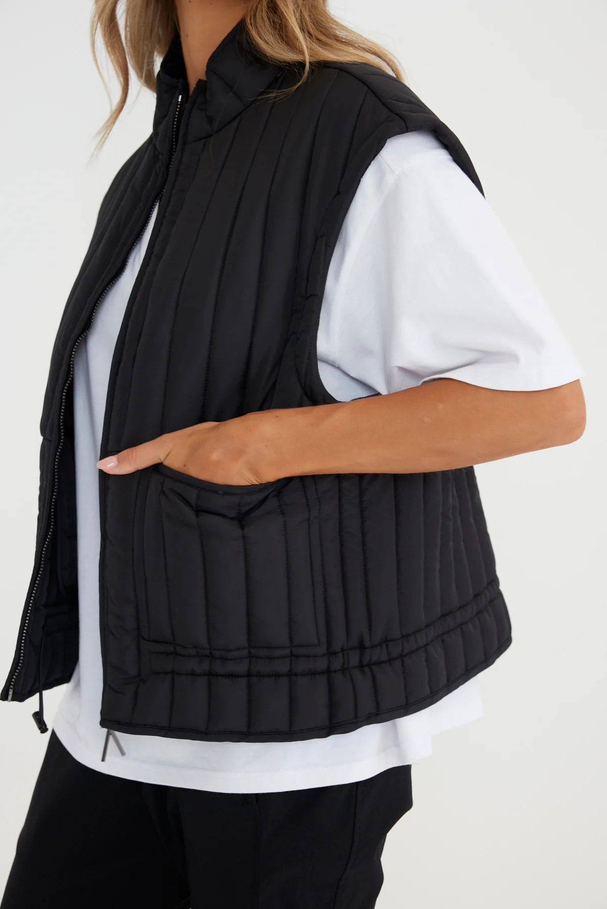 ARIA Vest Black - Image 10
