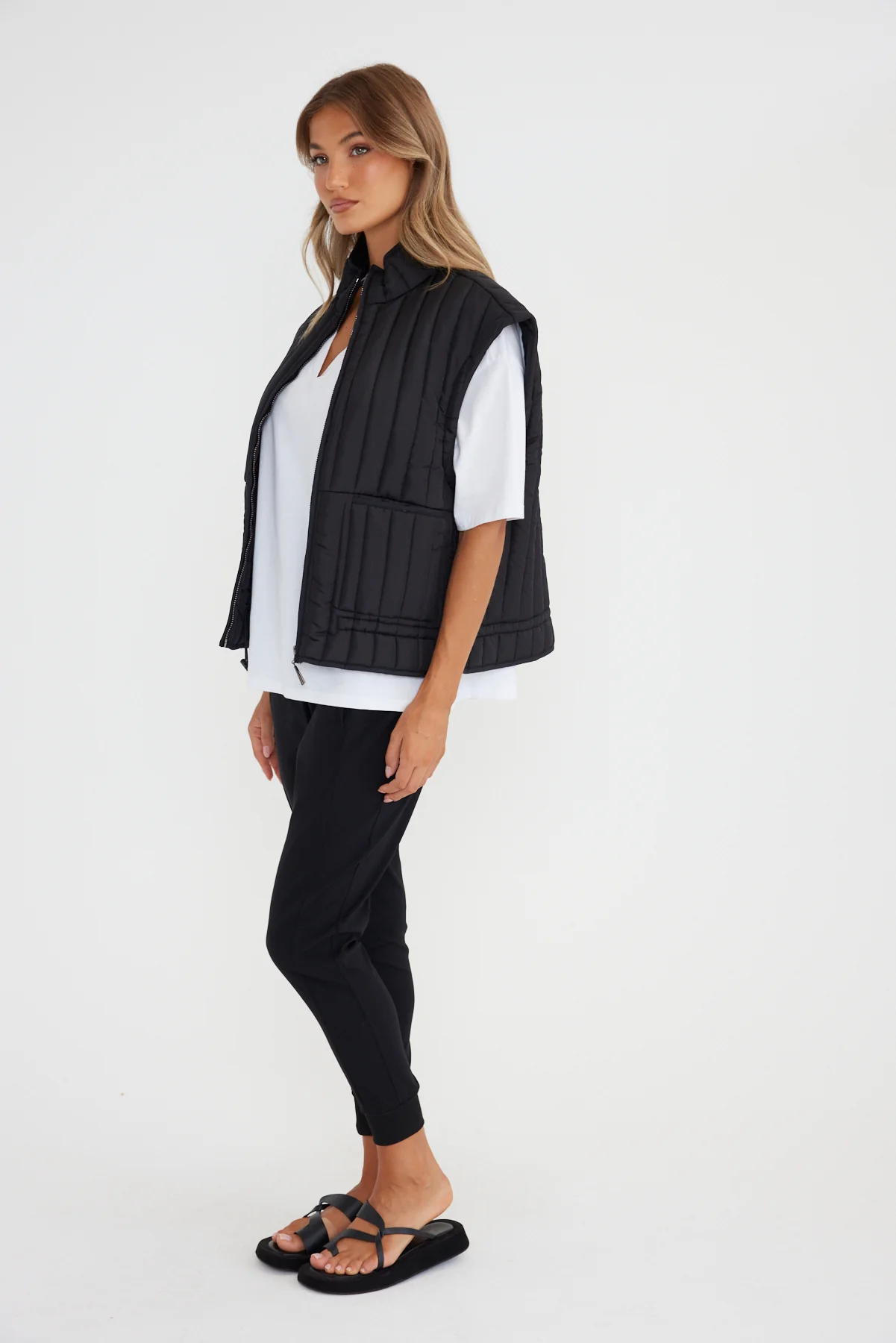 ARIA Vest Black - Image 8