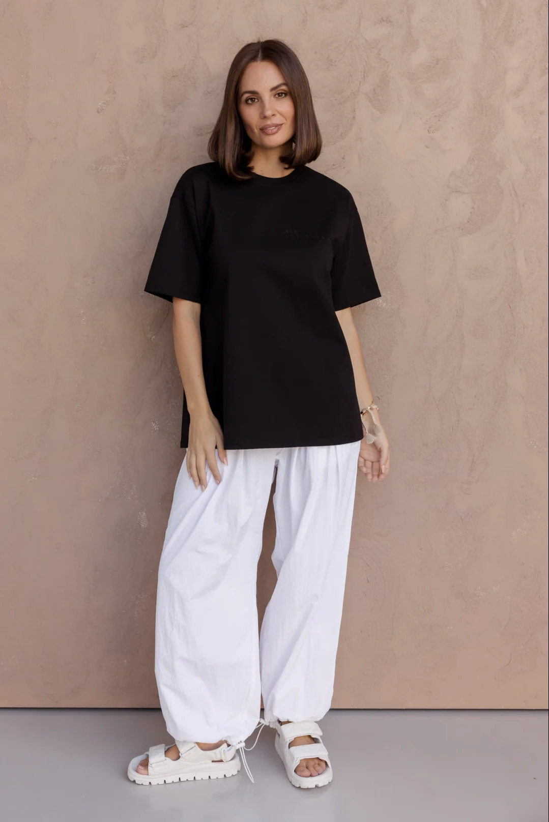 ATHEA T-Shirt Black - Image 3