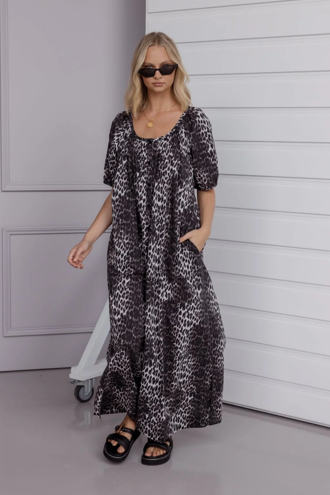 BAYLEE Dress Leopard - Image 4