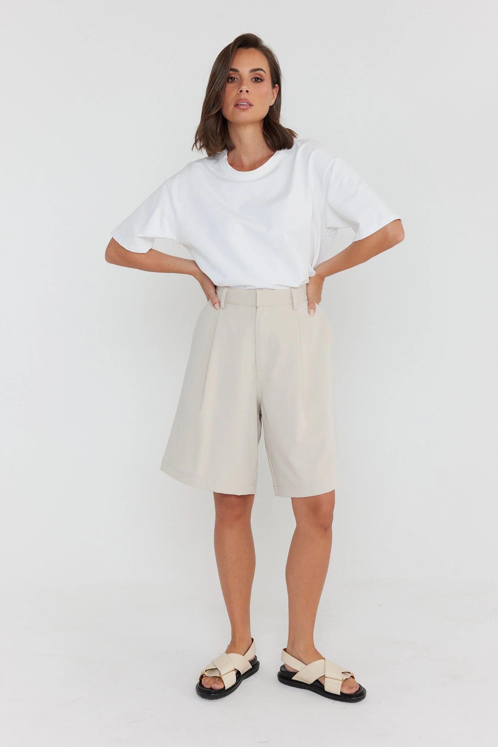 BERNY Shorts Beige - Image 6