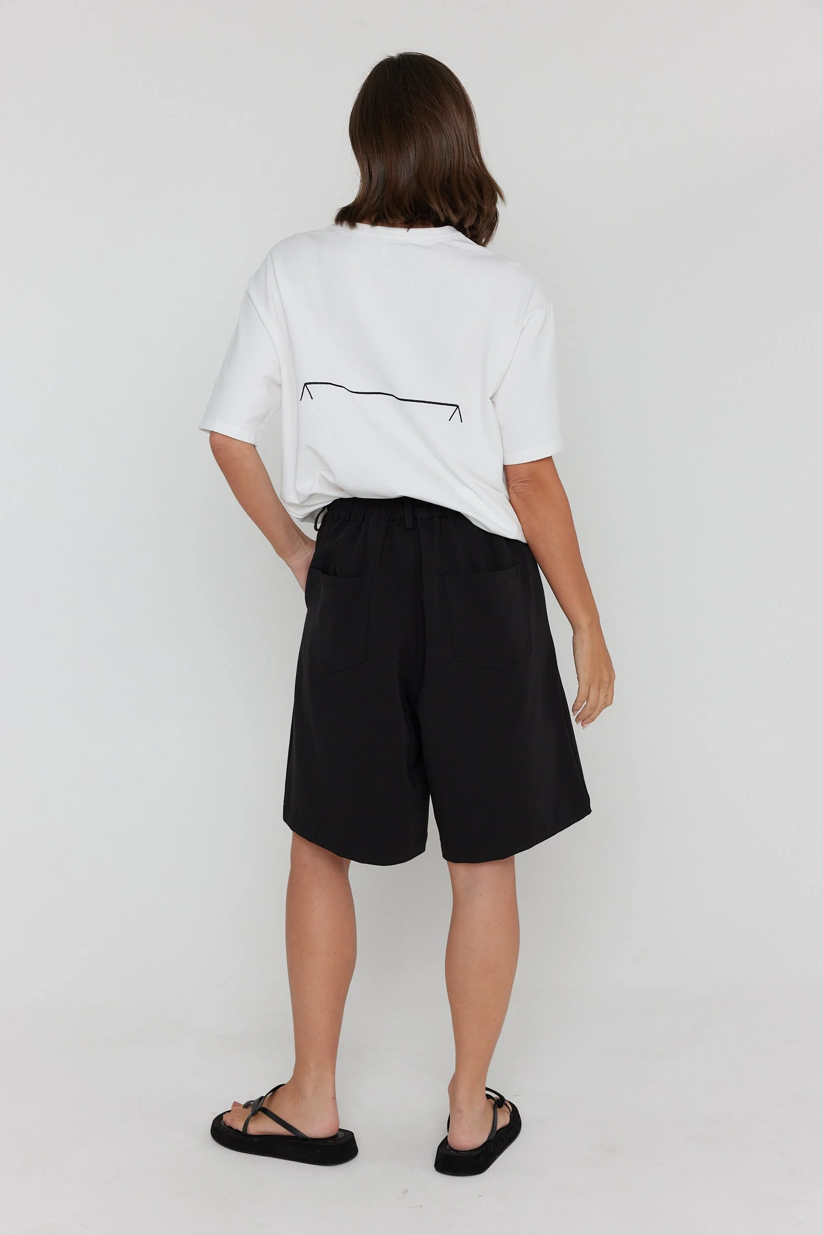 BERNY Shorts Black - Image 12