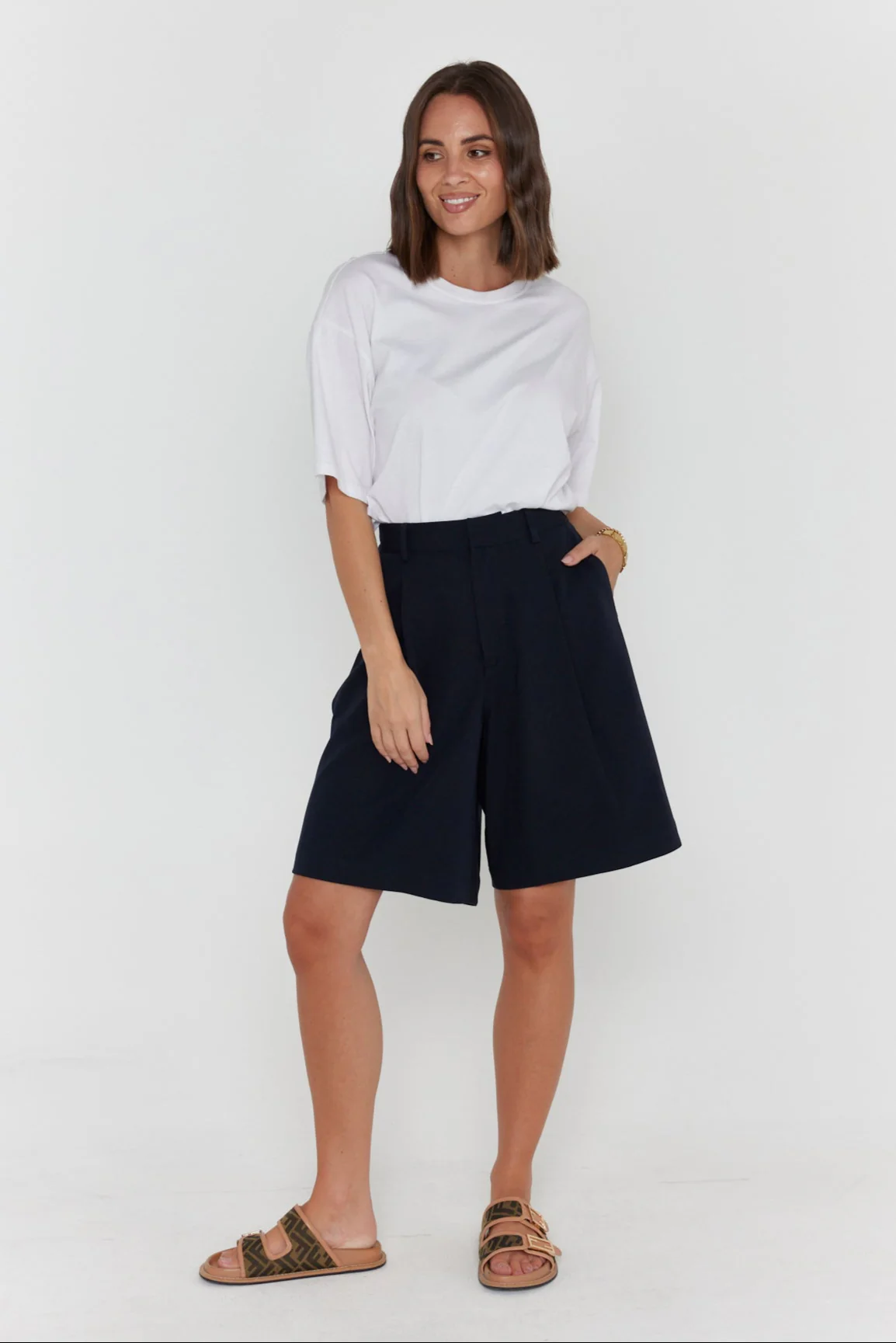BERNY Shorts Navy - Image 6