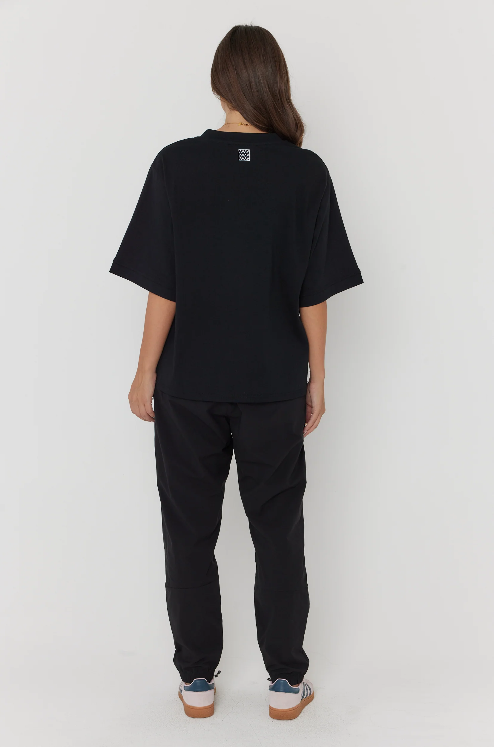 BRONTE T-Shirt Black - Image 10