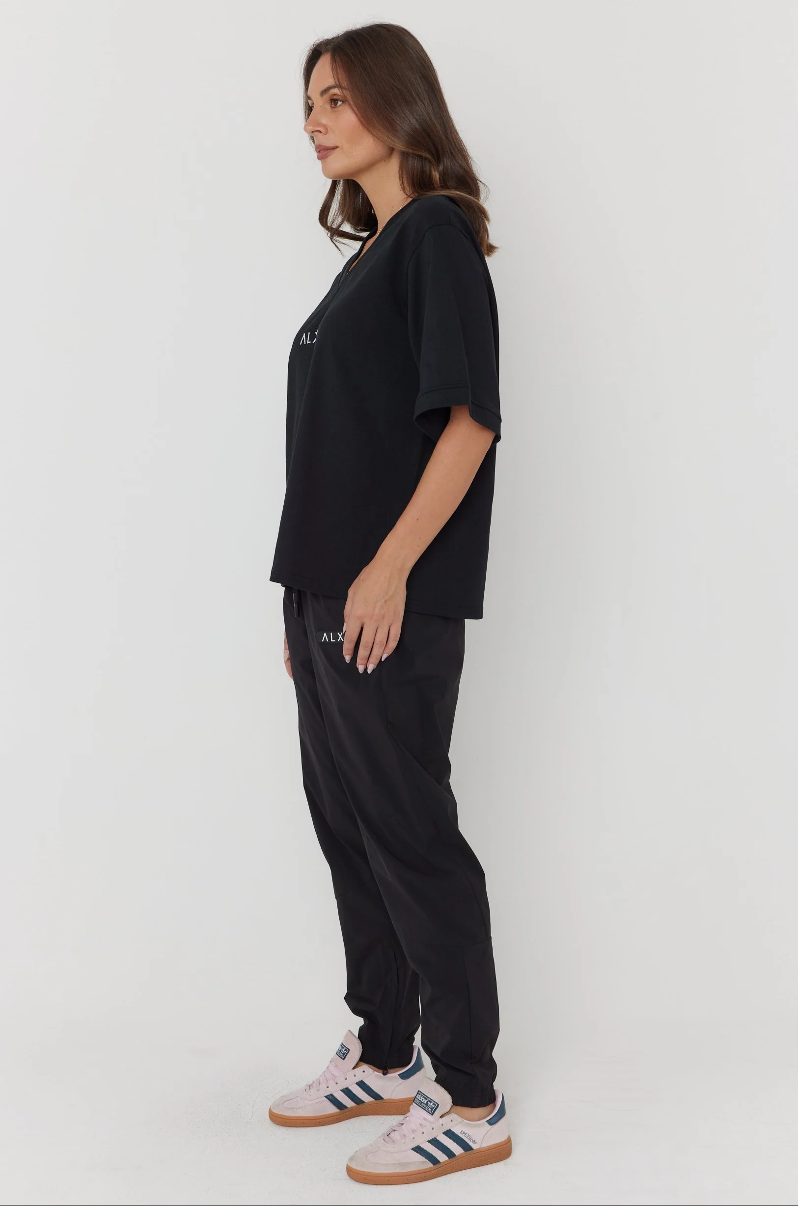 BRONTE T-Shirt Black - Image 8