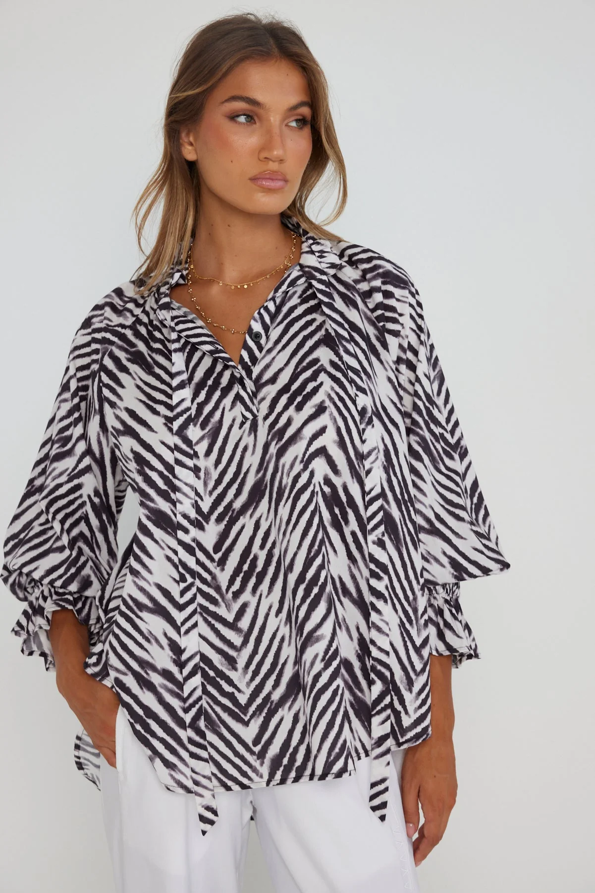 DANILL Blouse Abstract Animal - Image 5