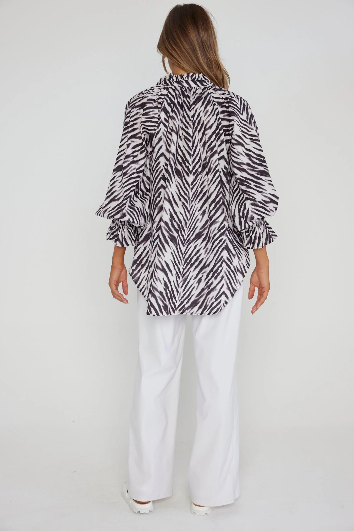 DANILL Blouse Abstract Animal - Image 8