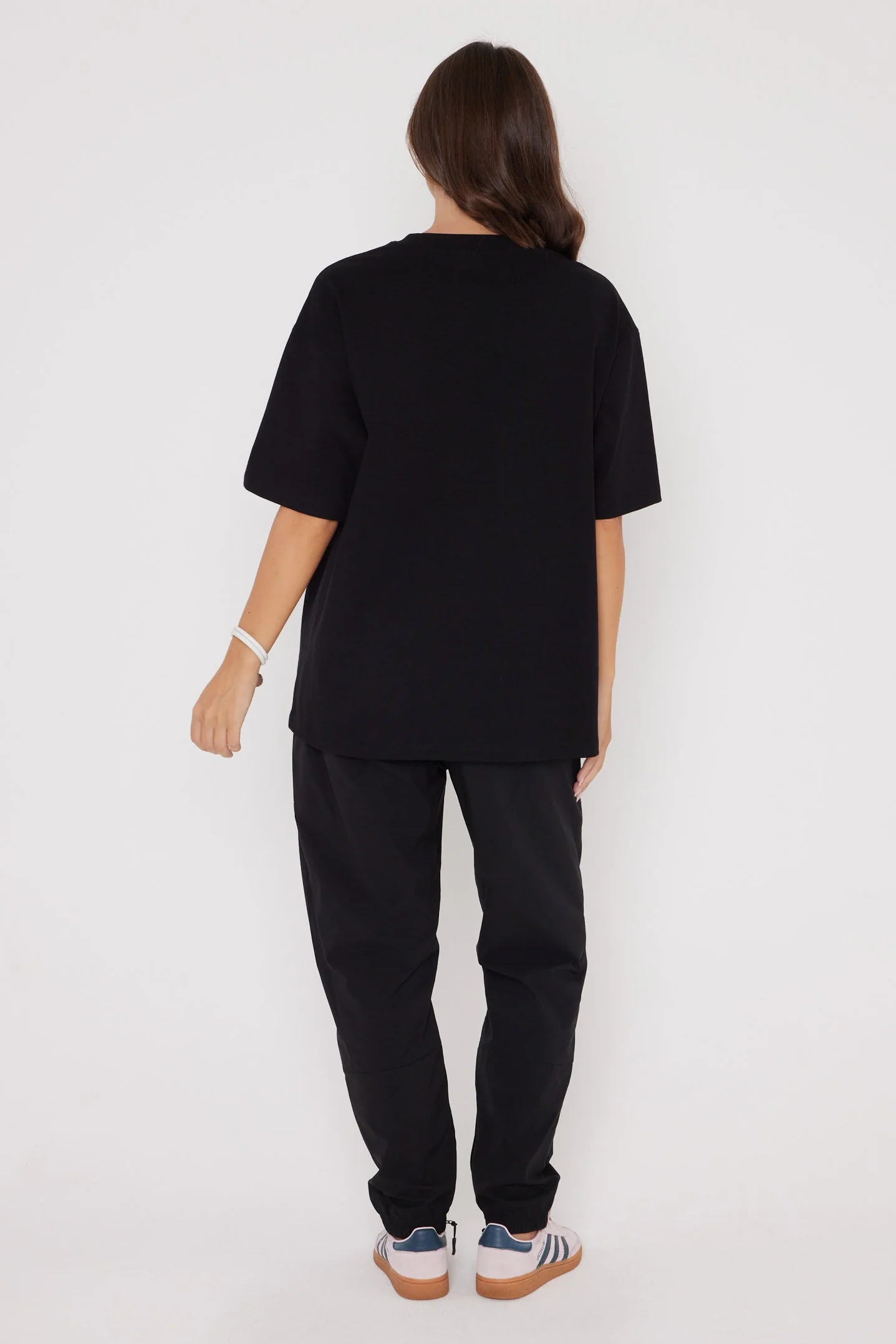 ECHO T-Shirt Black - Image 10