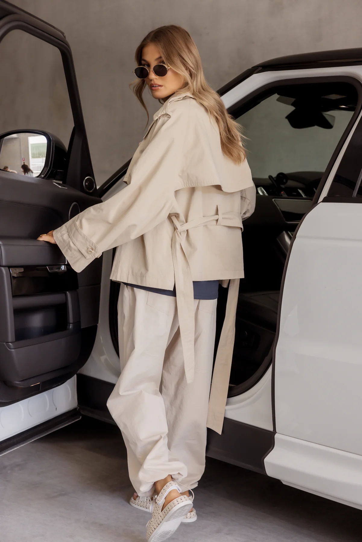 GRETA Jacket Beige - Image 4