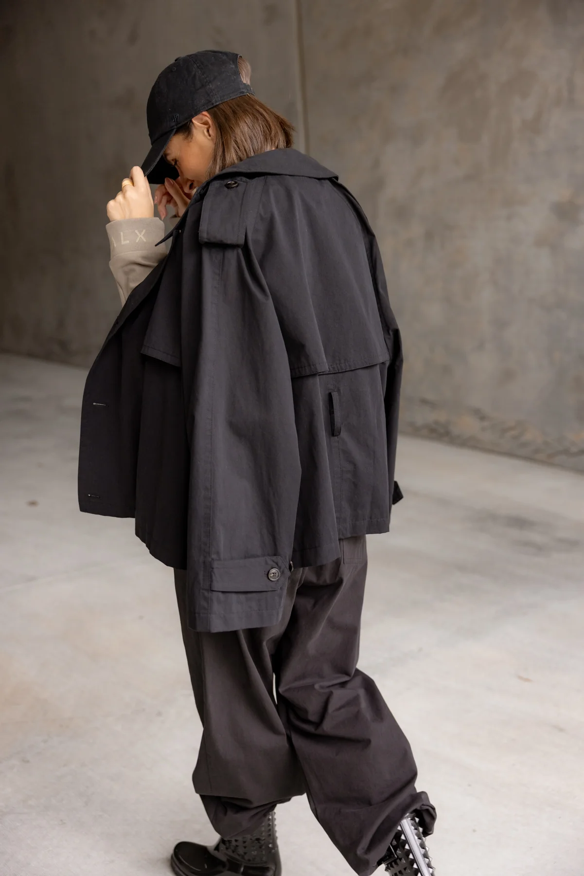 GRETA Jacket Black - Image 4
