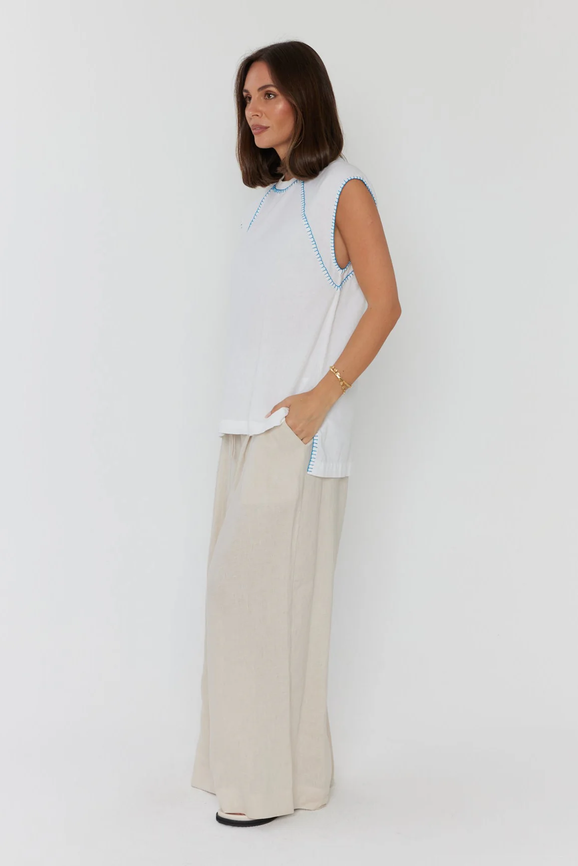 HUDSON Tank White/Electric Blue - Image 9