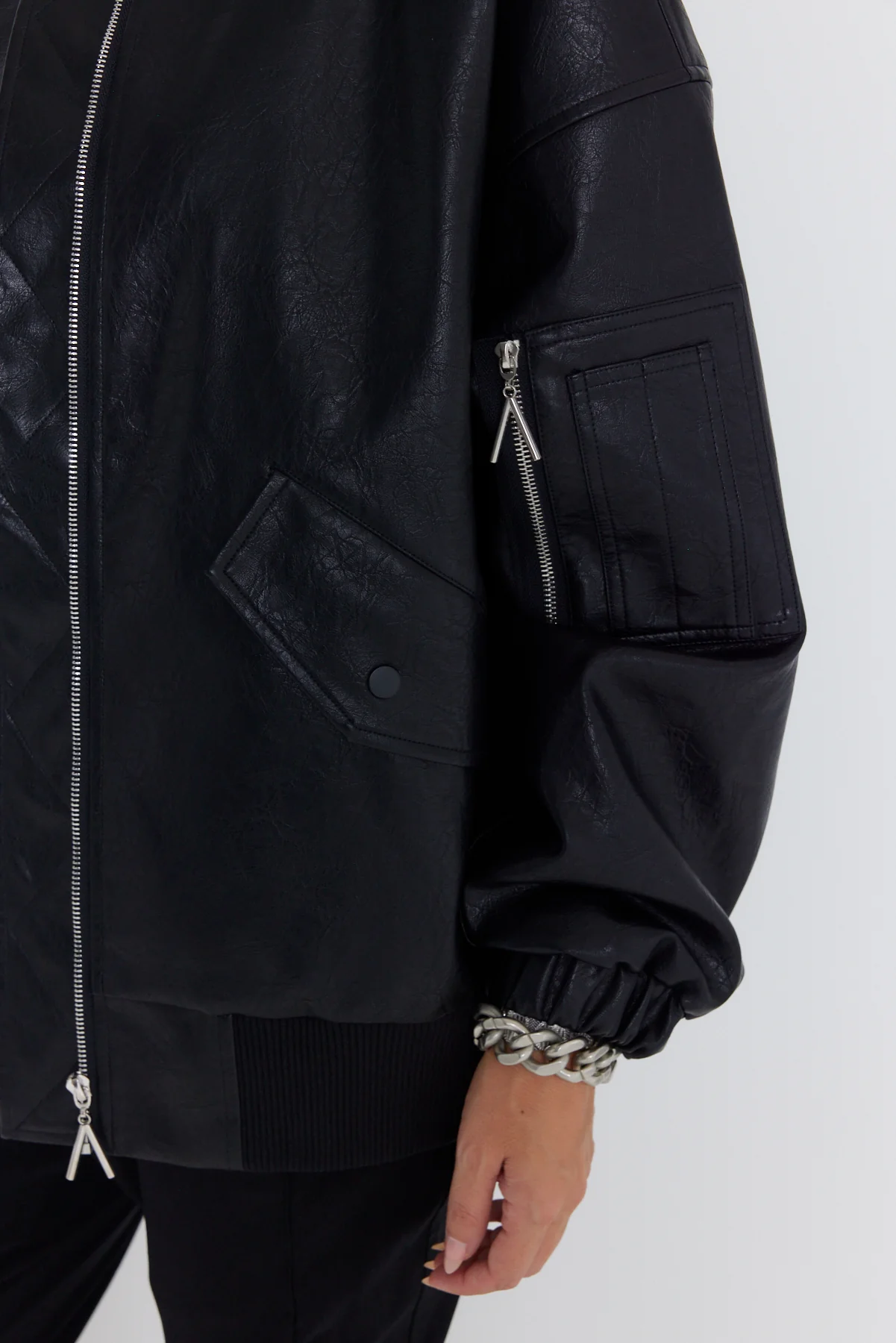 IVORY Jacket Black - Image 9