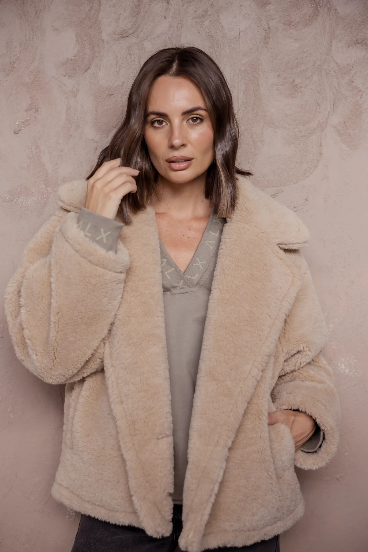 JETTY Faux Jacket Beige - Image 5