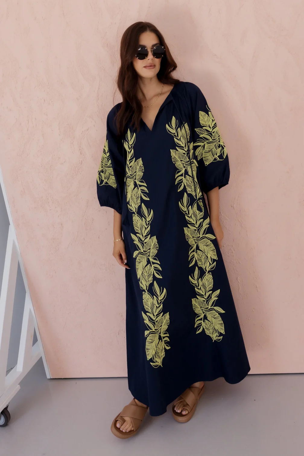 LINDOX Dress Navy - Image 2