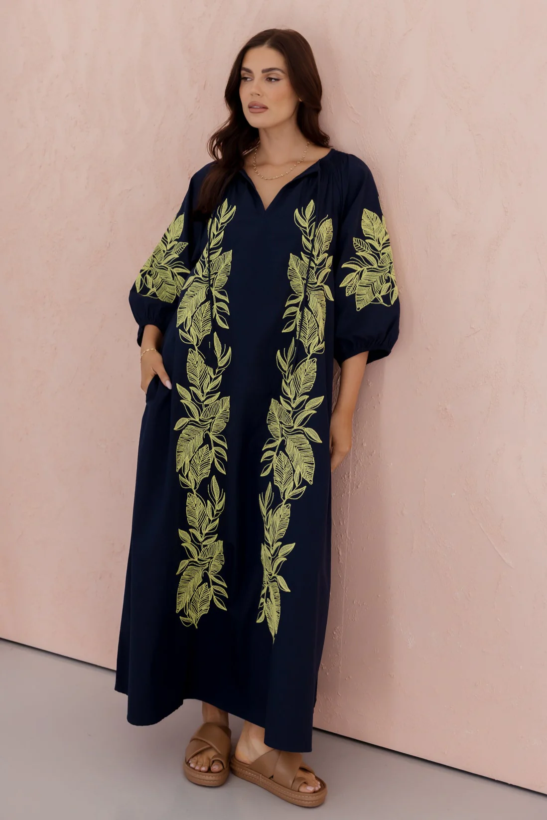 LINDOX Dress Navy - Image 4