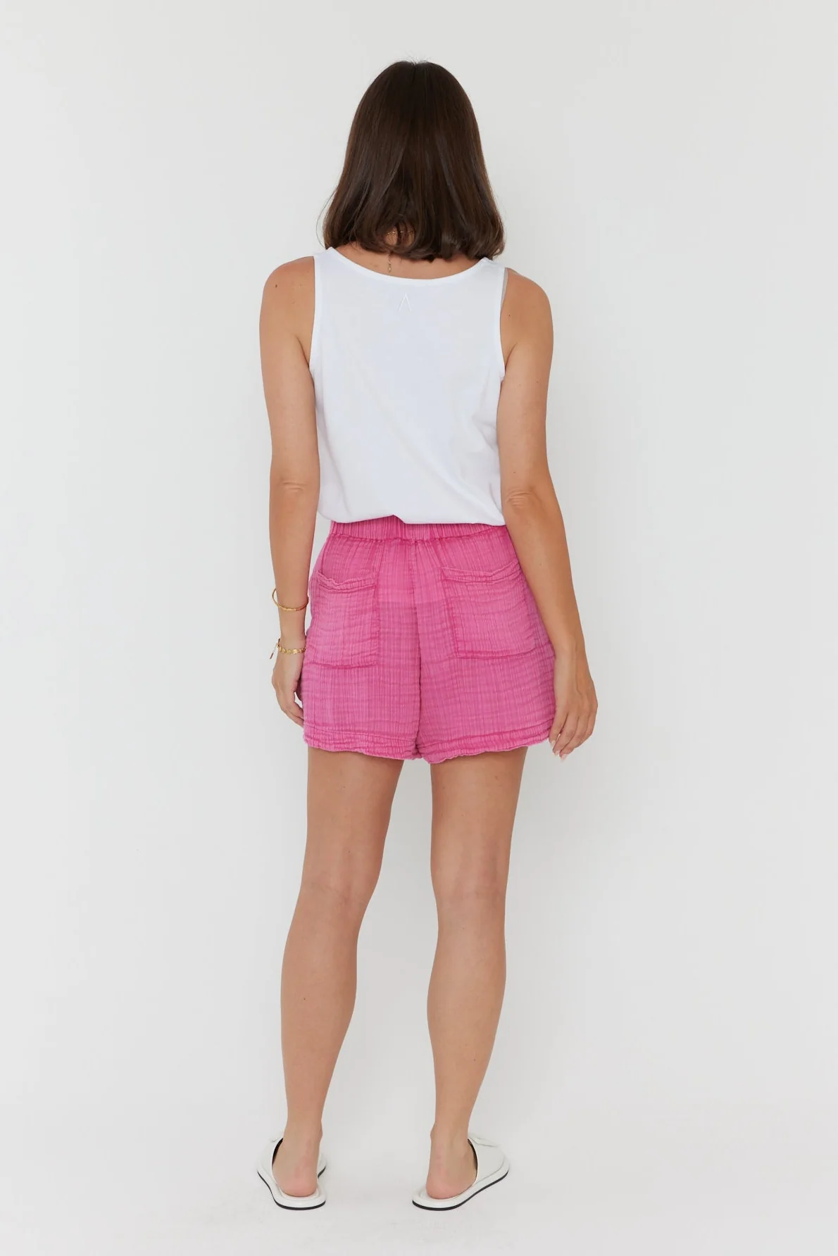 LOT Shorts Pink - Image 10