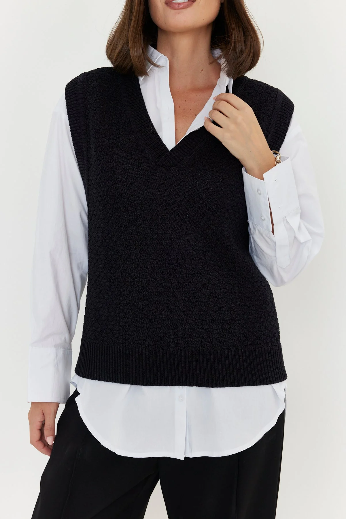 LULA Knit Vest Black - Image 5