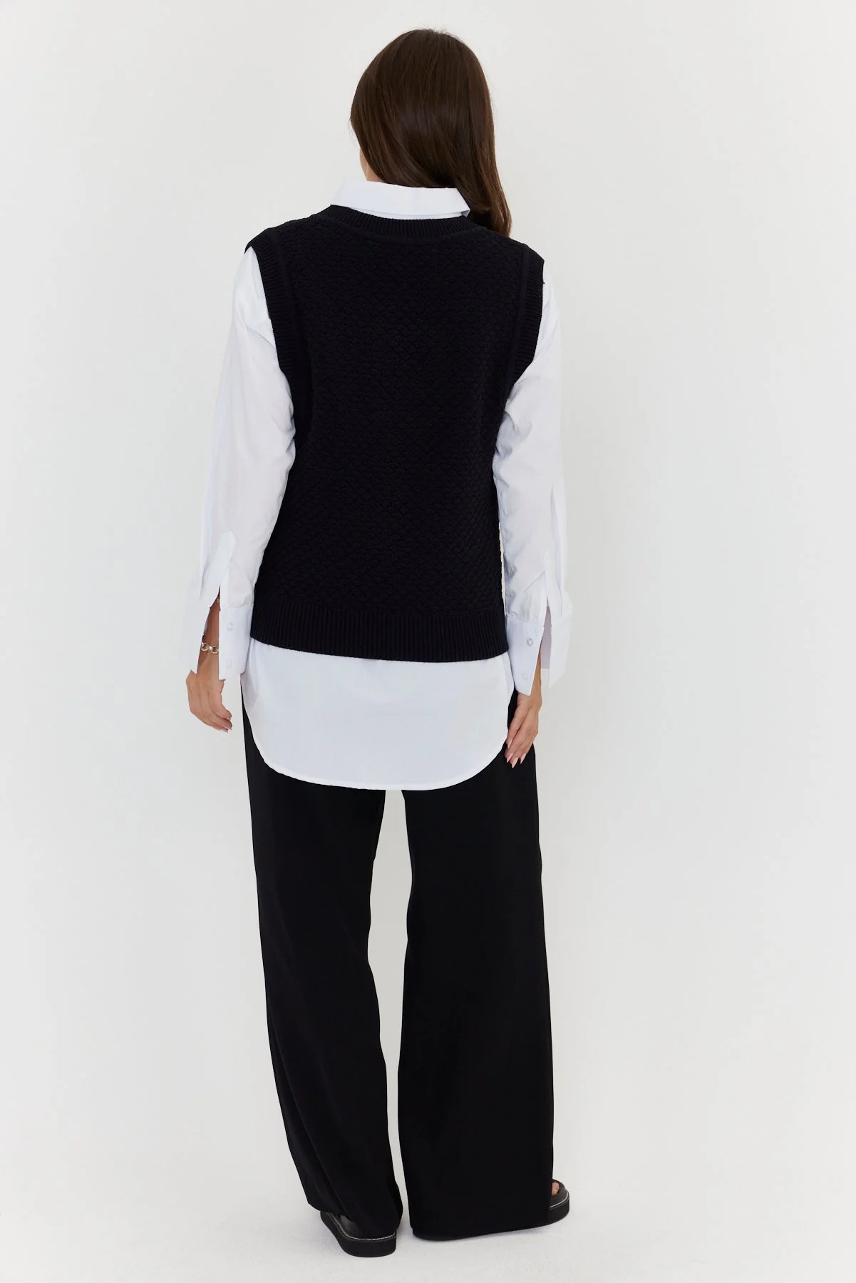 LULA Knit Vest Black - Image 9