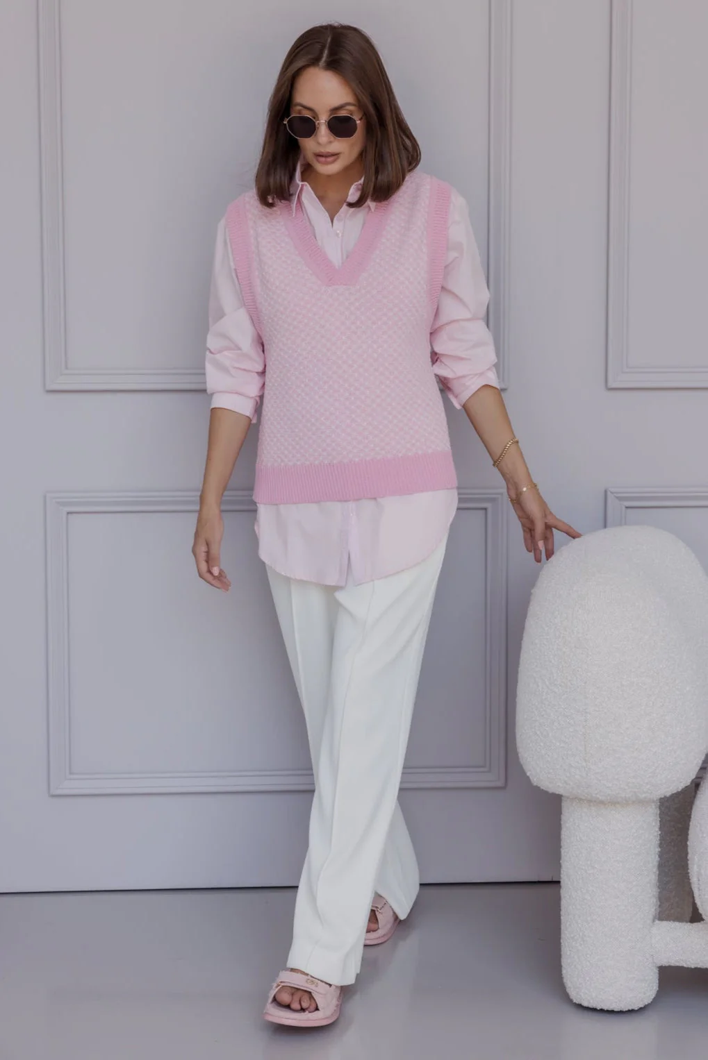 LULA Knit Vest Pink - Image 4