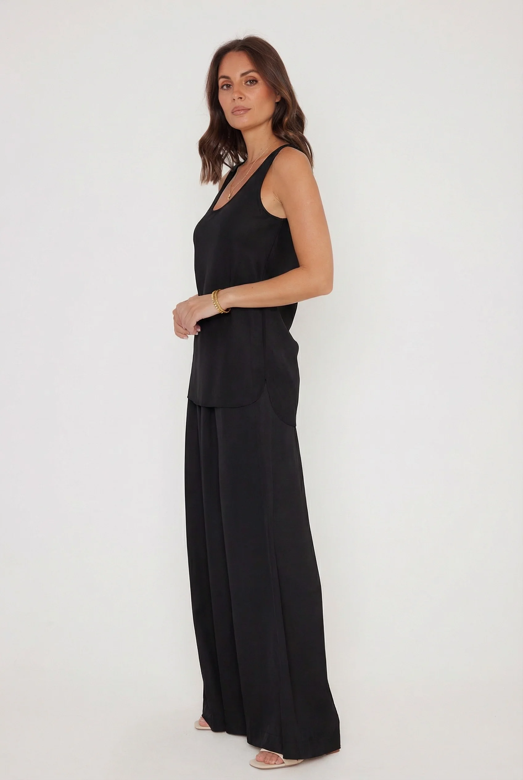LUXUM Singlet Black - Image 10