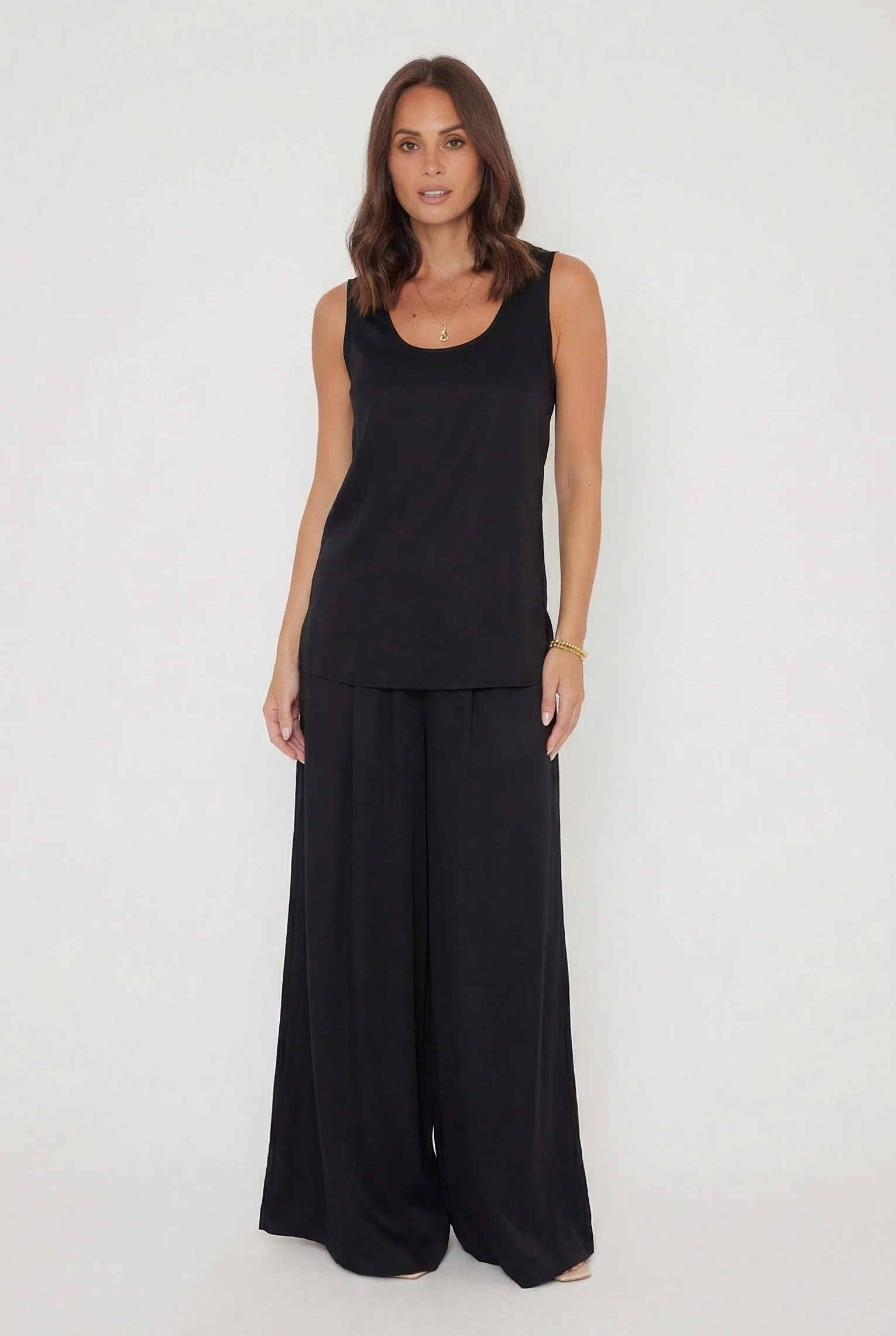 LUXUM Singlet Black - Image 5
