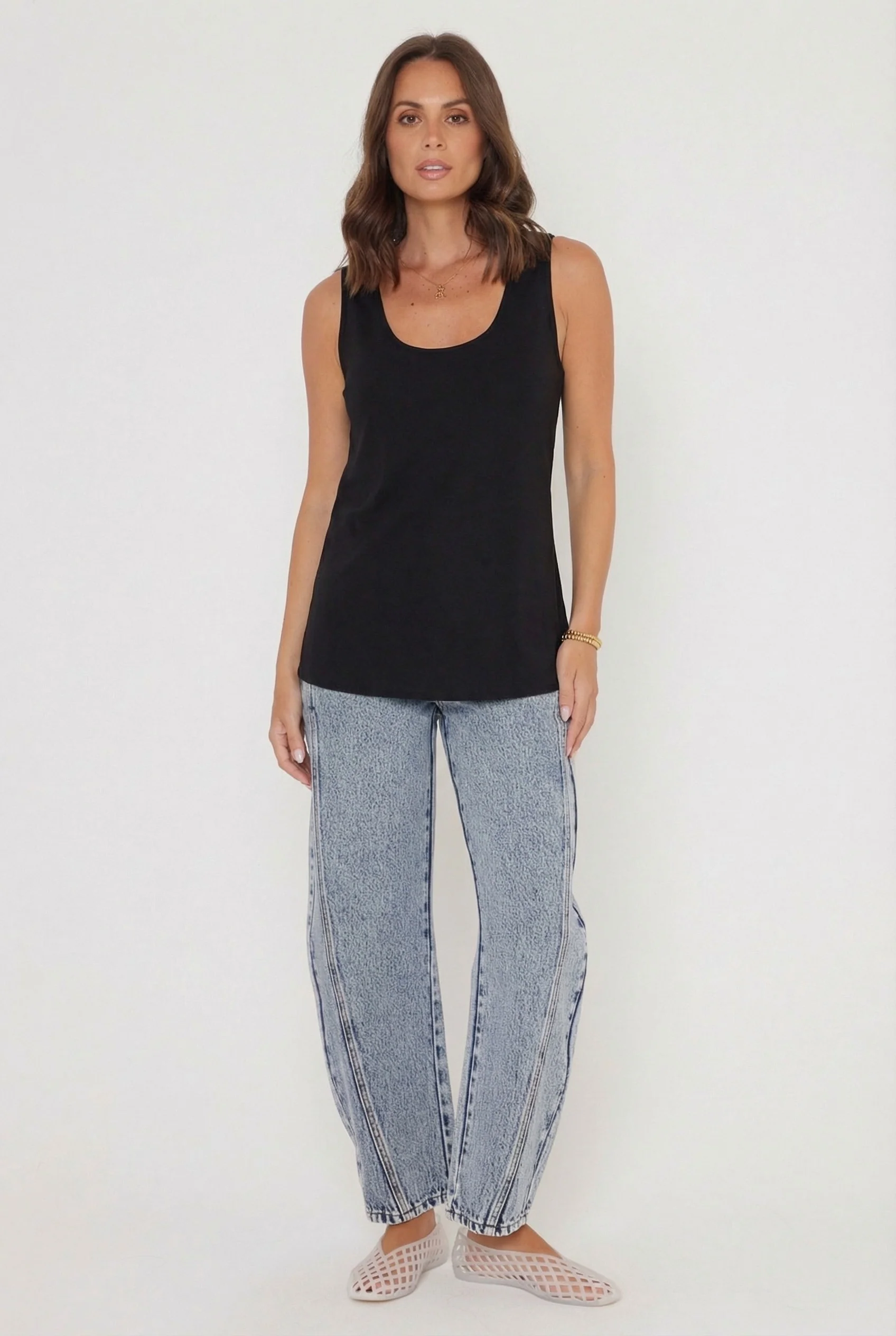 LUXUM Singlet Black - Image 8