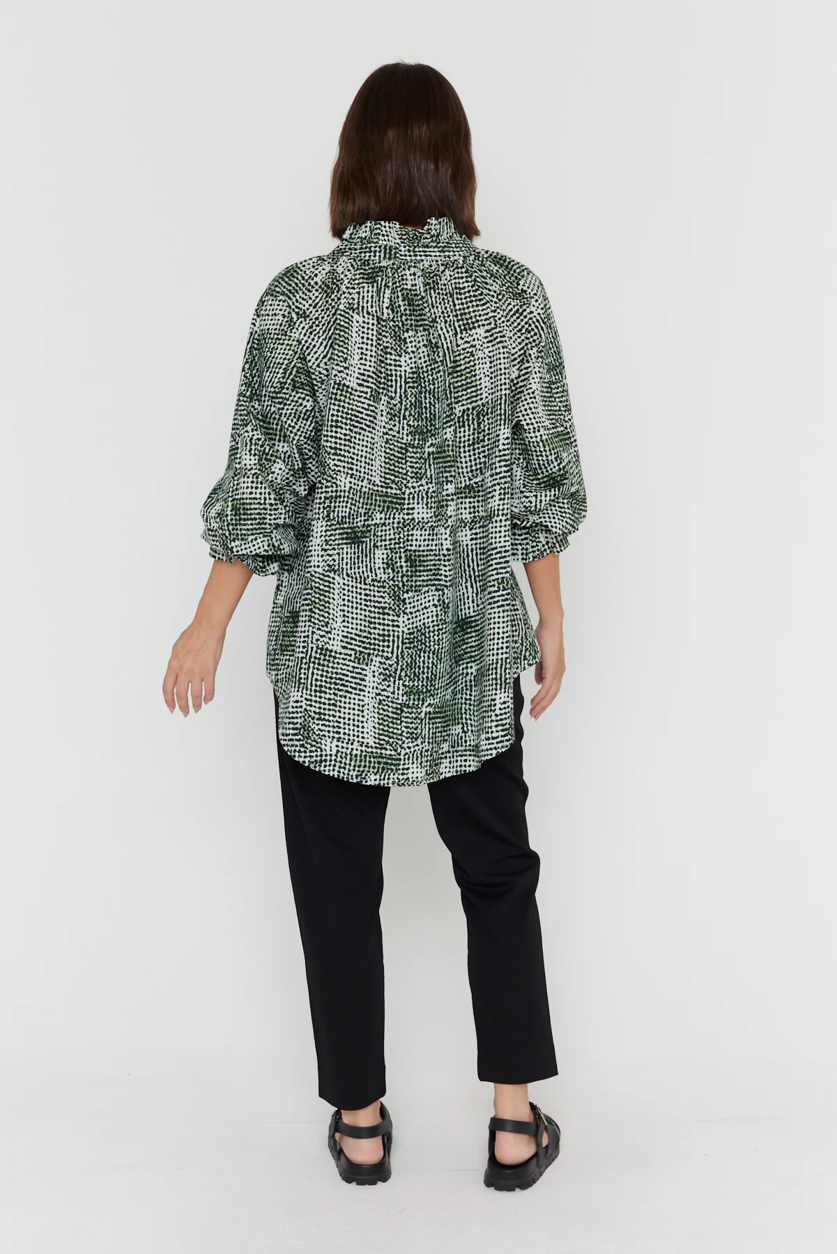 MEEKA Blouse Emerald Textured Print - Image 9