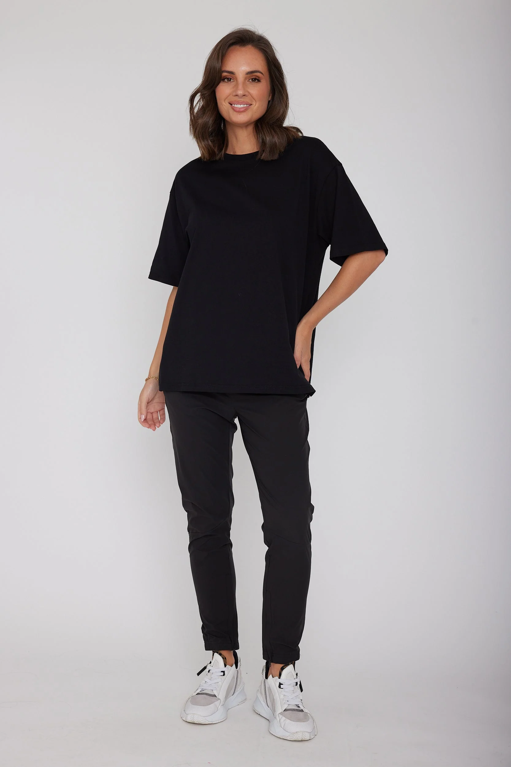 NIX T-Shirt Black - Image 9