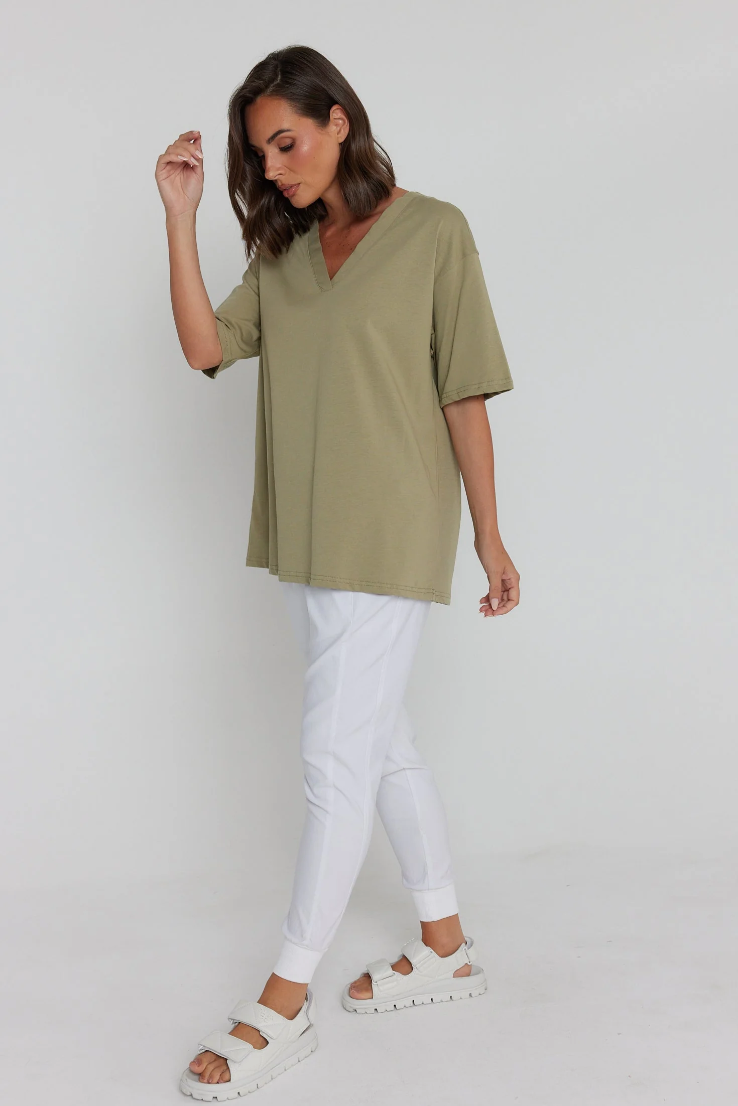 NIX V-Neck T-Shirt Green Taupe - Image 7