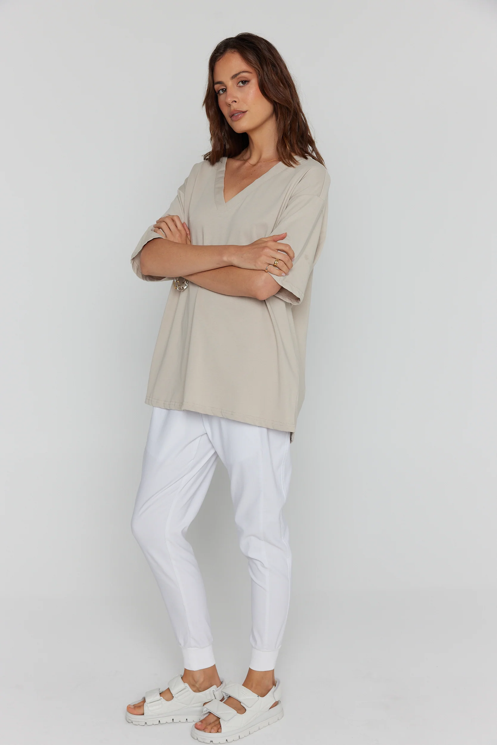 NIX V-Neck T-Shirt Stone - Image 7