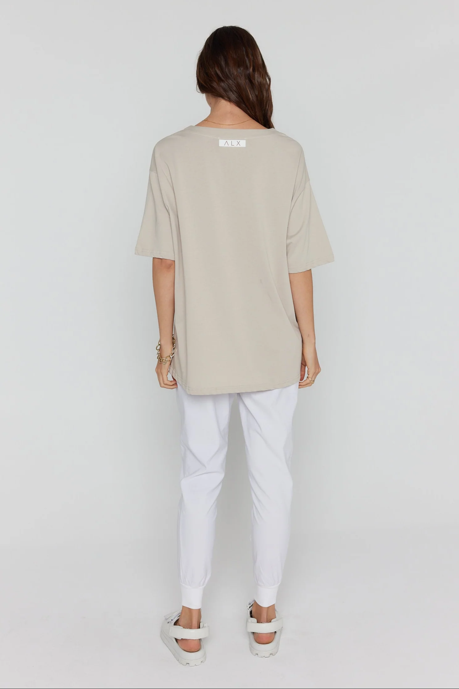 NIX V-Neck T-Shirt Stone - Image 8