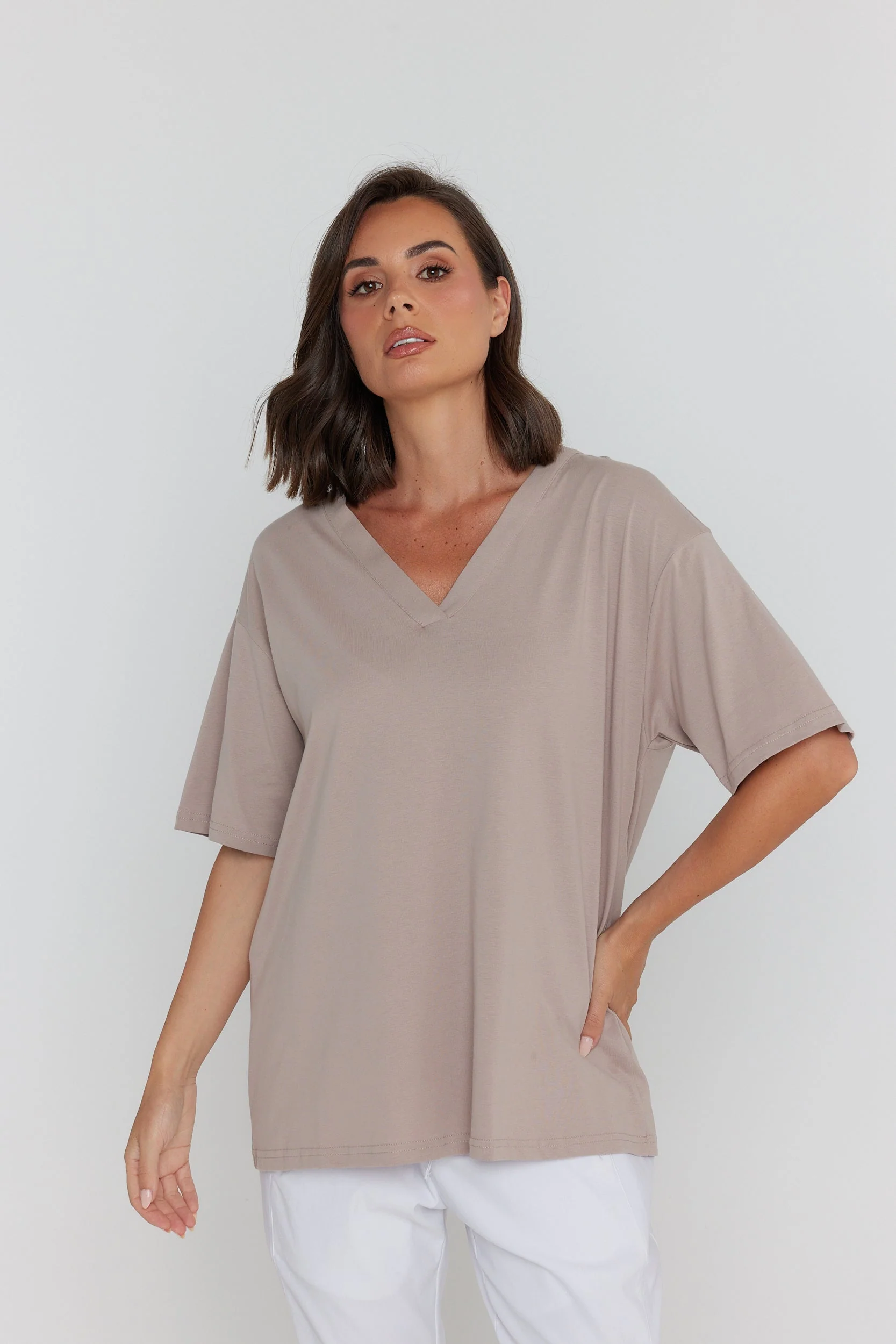 NIX V-Neck T-Shirt Coco - Image 5