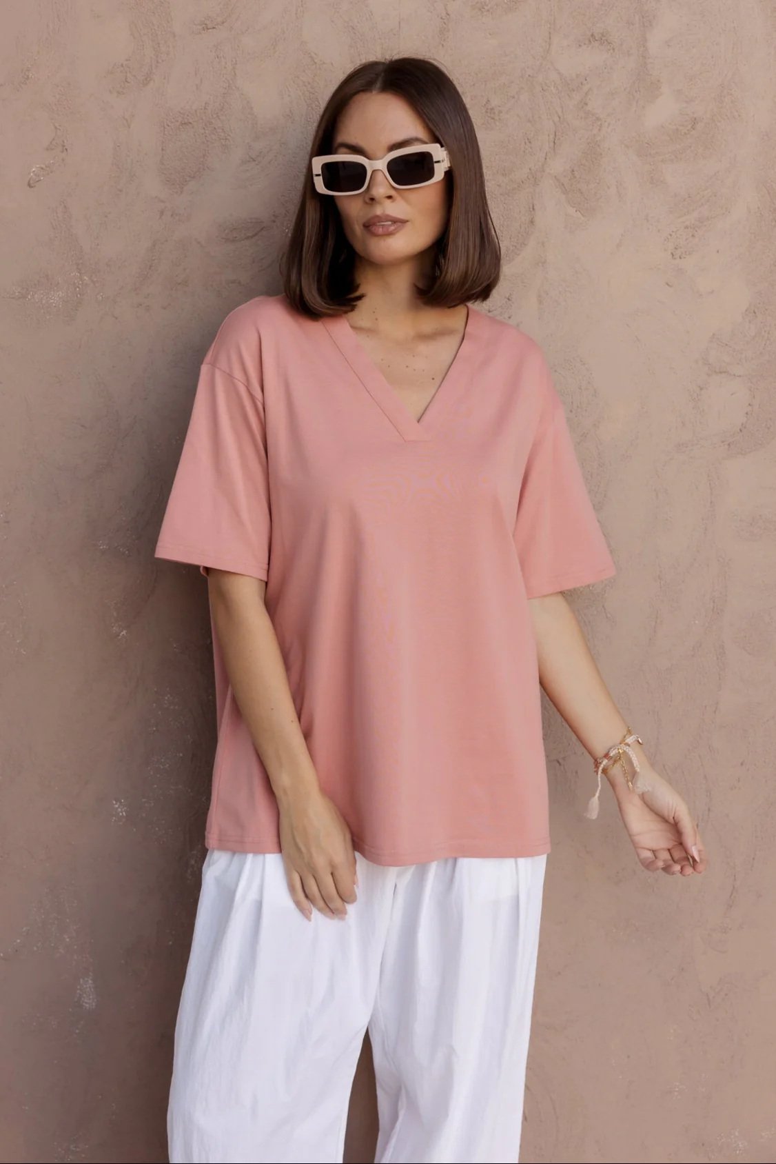 NIX V-Neck T-Shirt Dusty Rose - Image 3