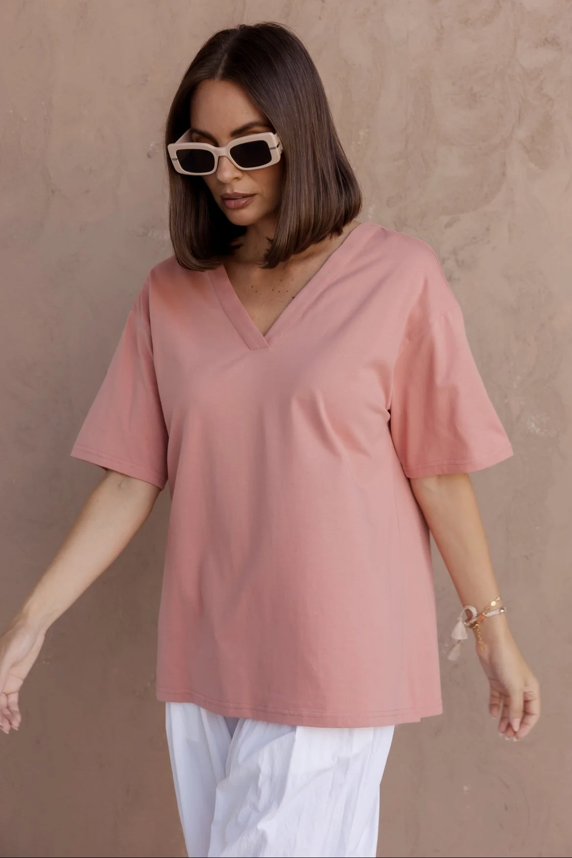 NIX V-Neck T-Shirt Dusty Rose - Image 4