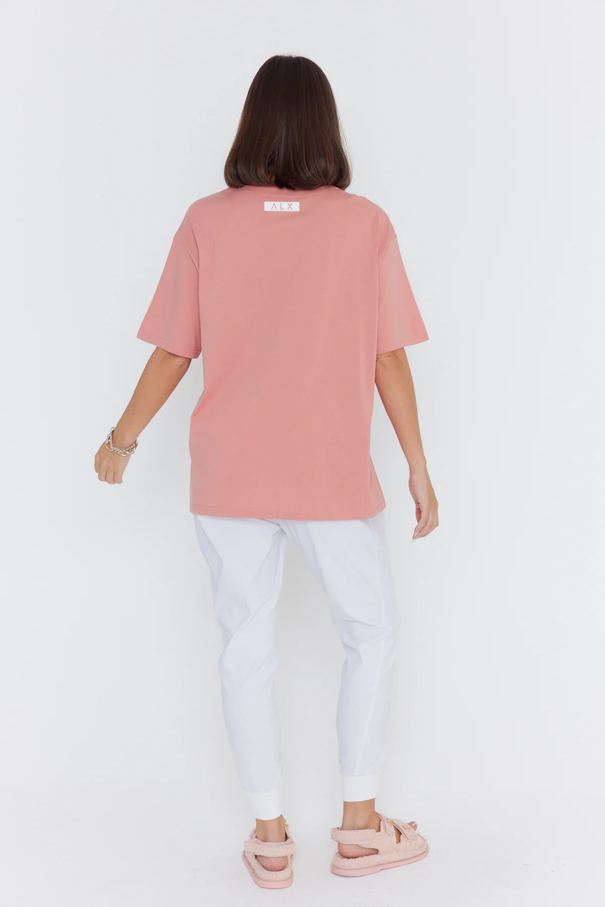 NIX V-Neck T-Shirt Dusty Rose - Image 9