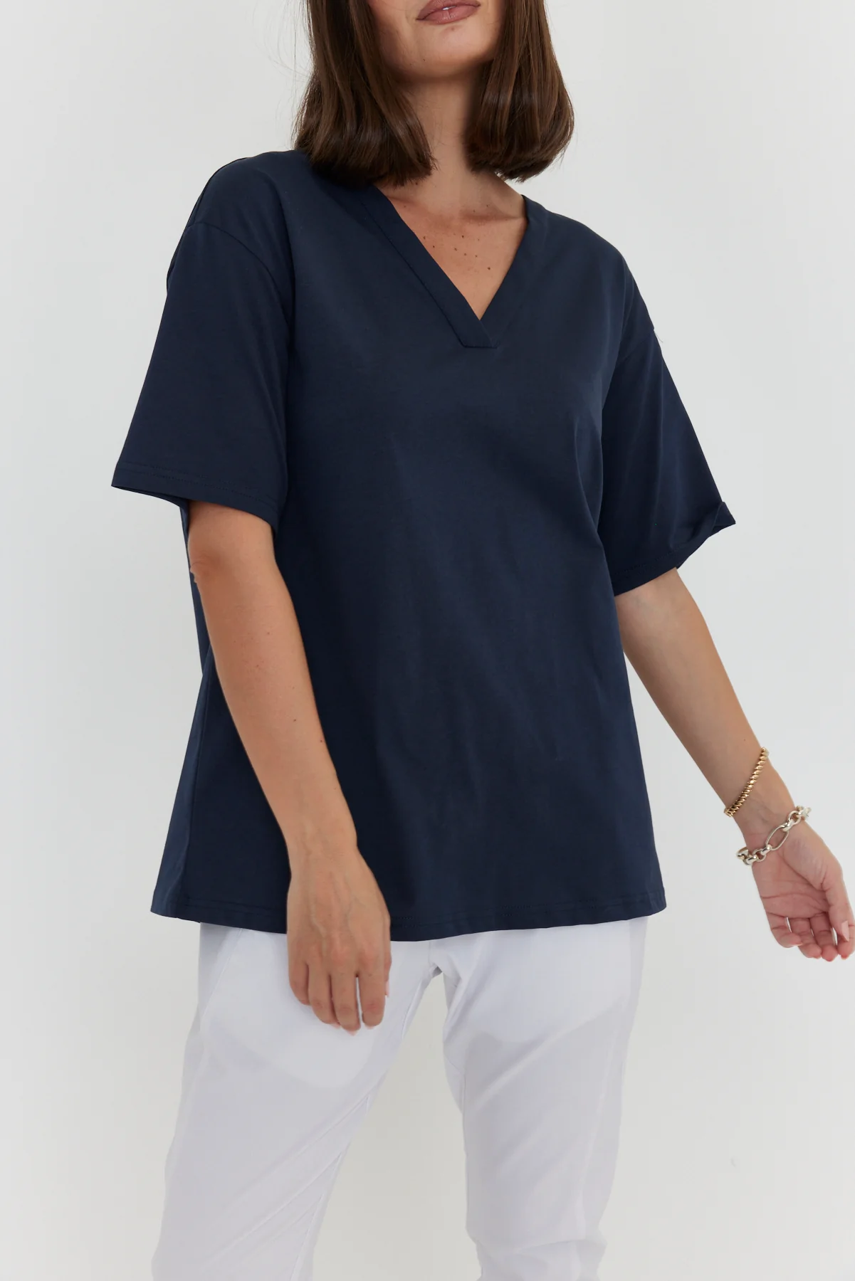 NIX V-Neck T-Shirt Navy - Image 5