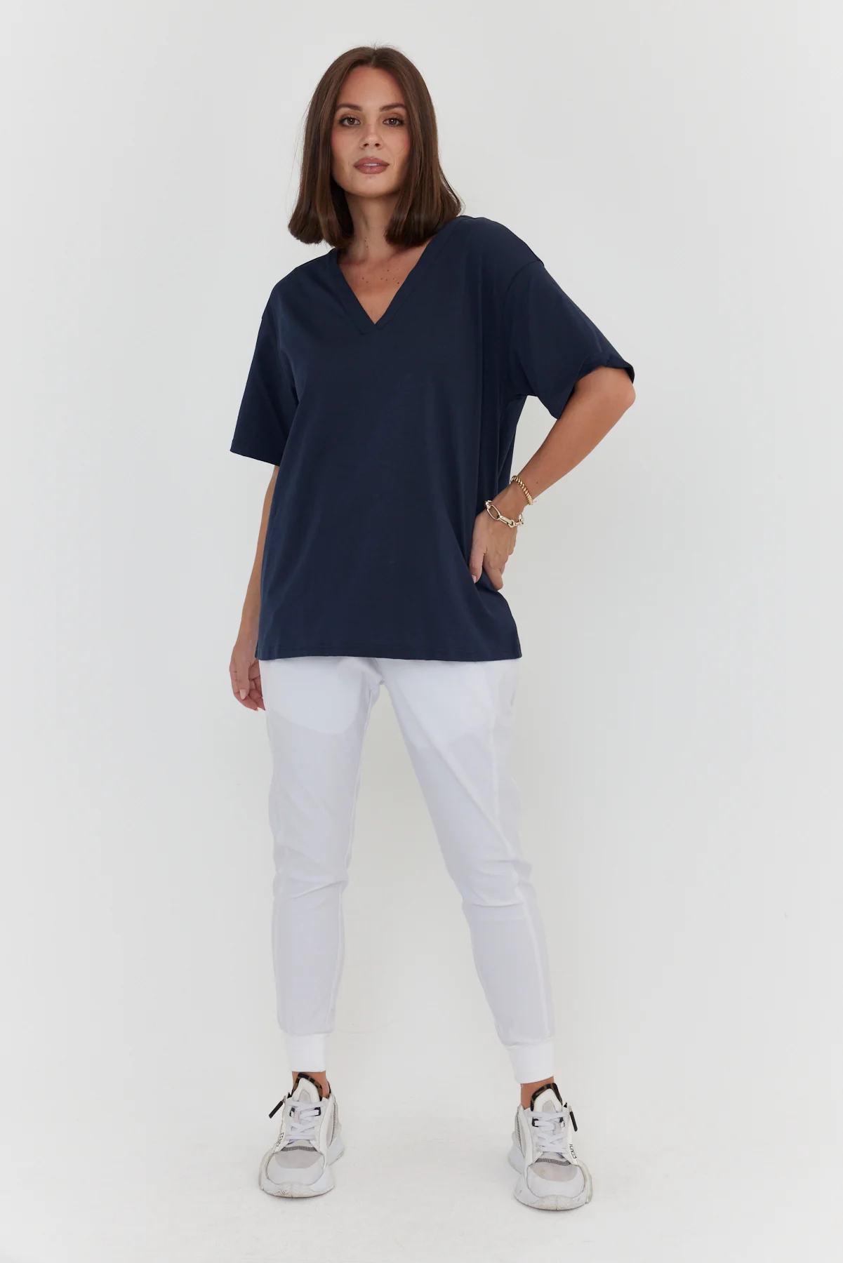 NIX V-Neck T-Shirt Navy - Image 9