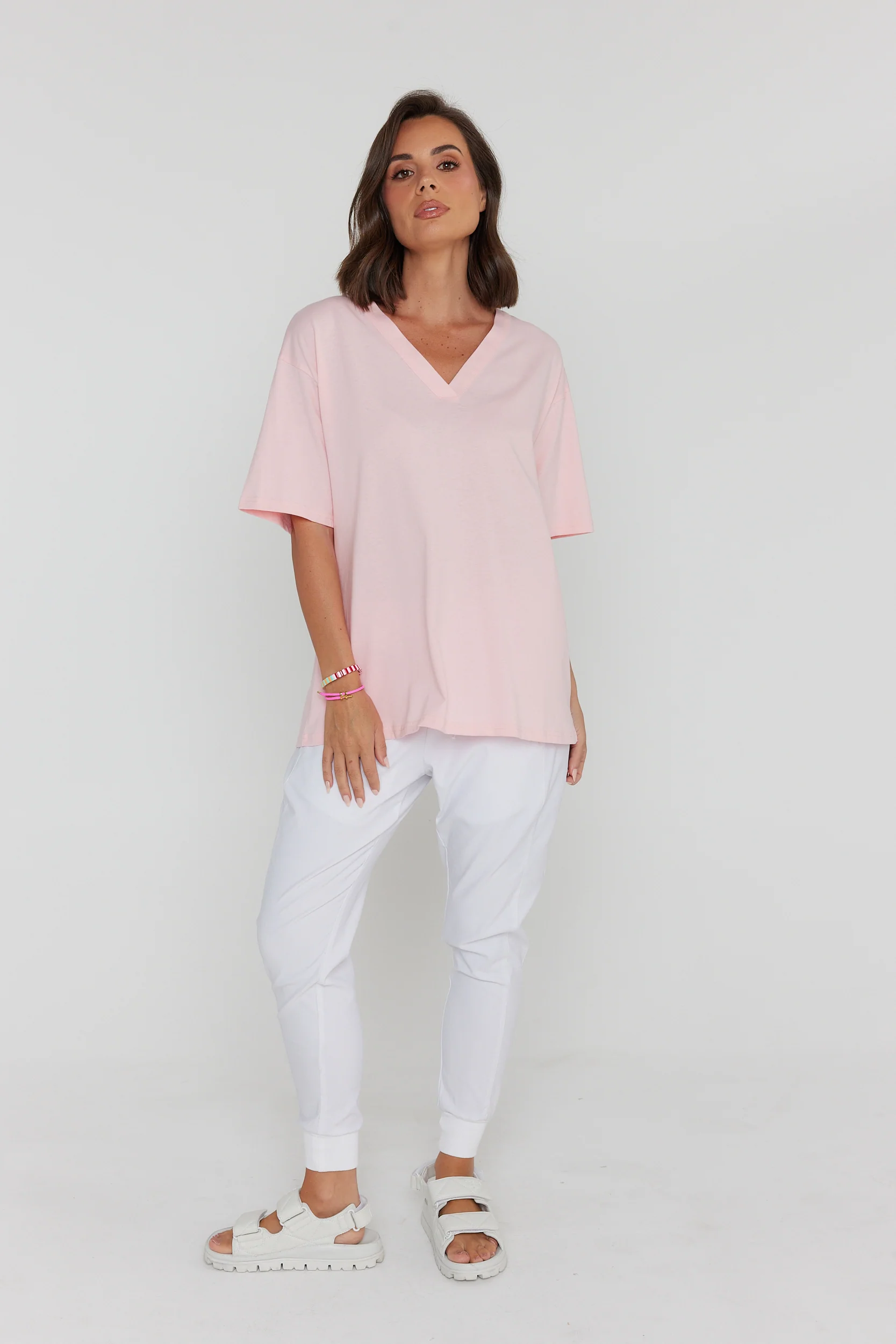 NIX V-Neck T-Shirt Pink - Image 5