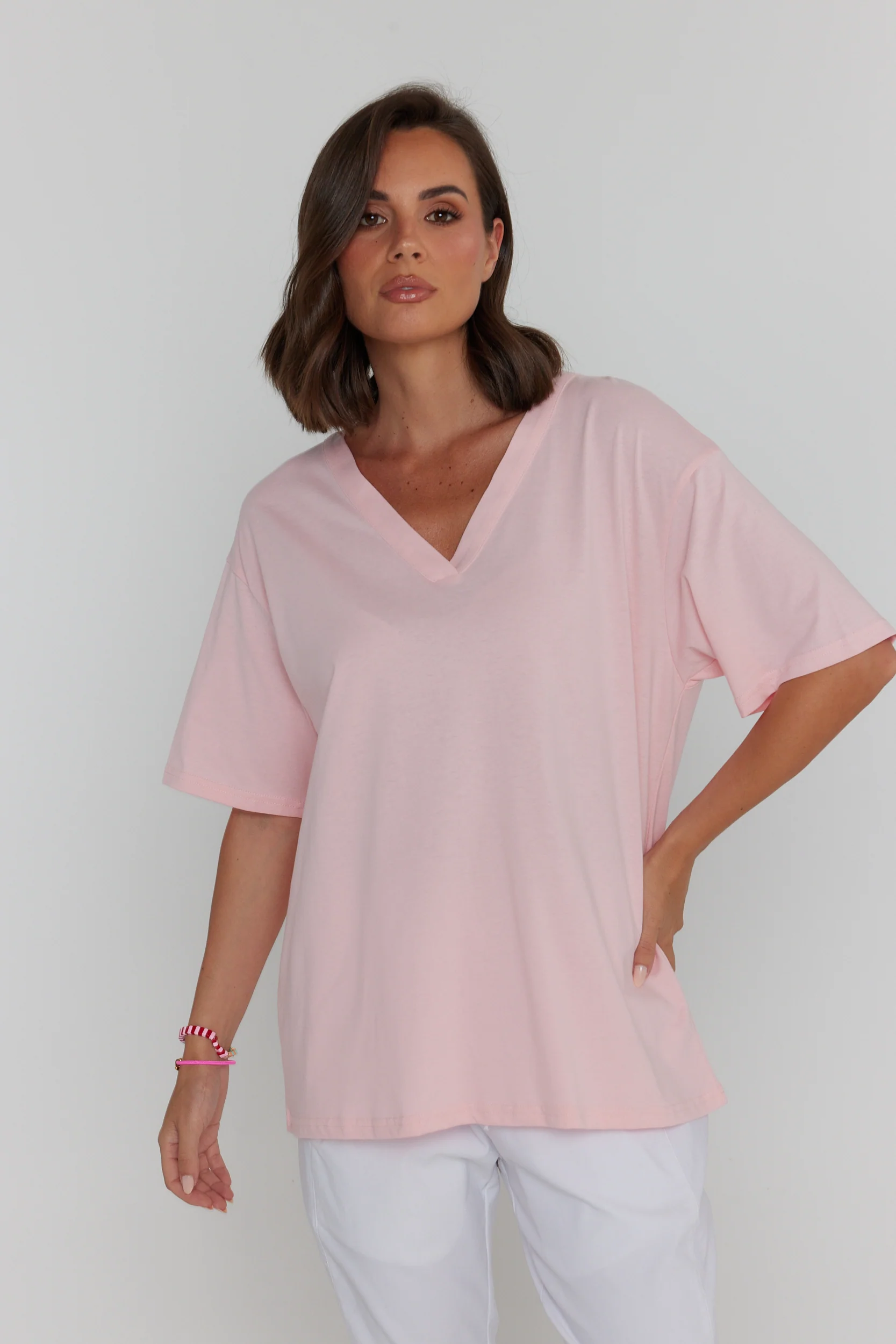 NIX V-Neck T-Shirt Pink - Image 6