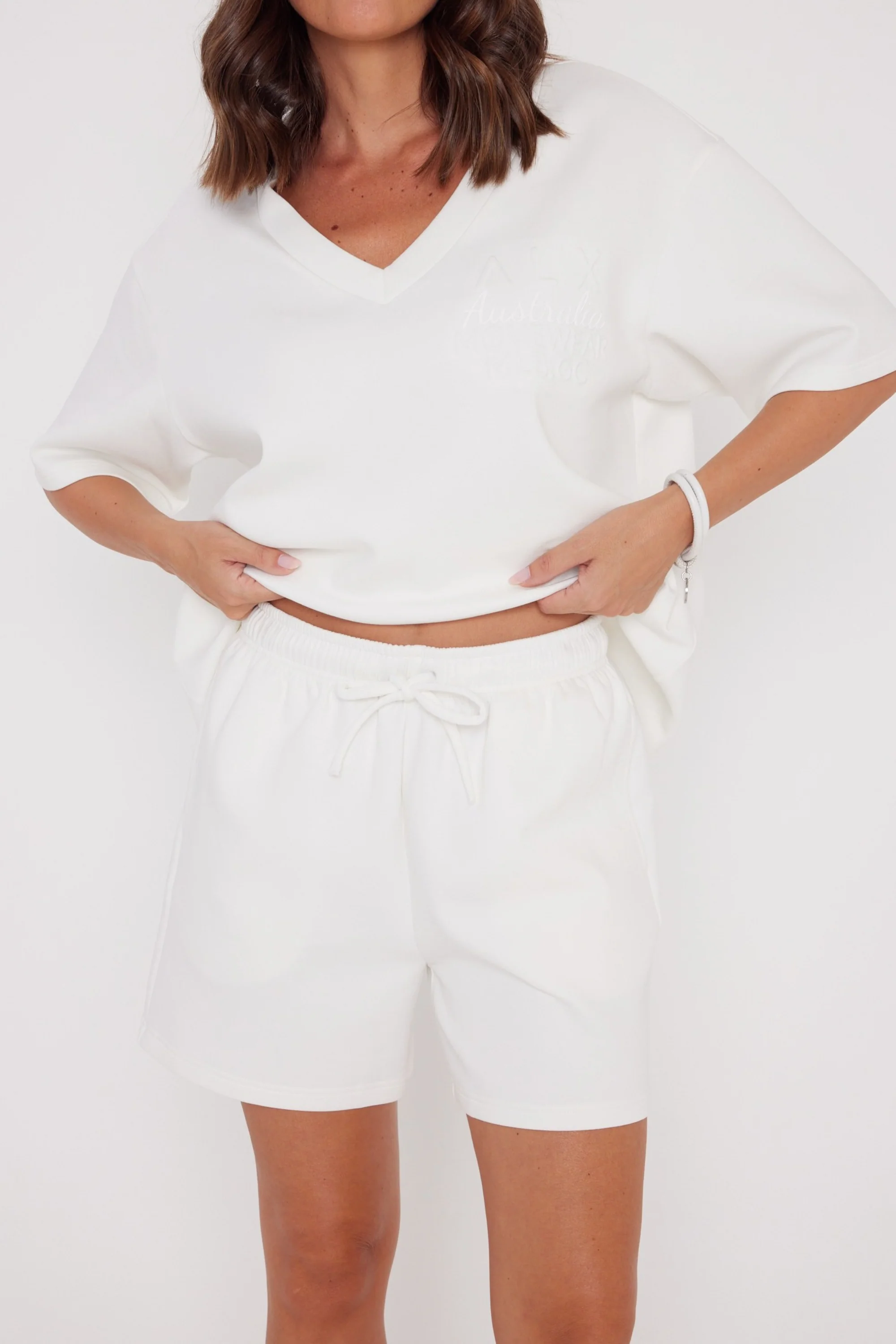 NODE Shorts White - Image 10