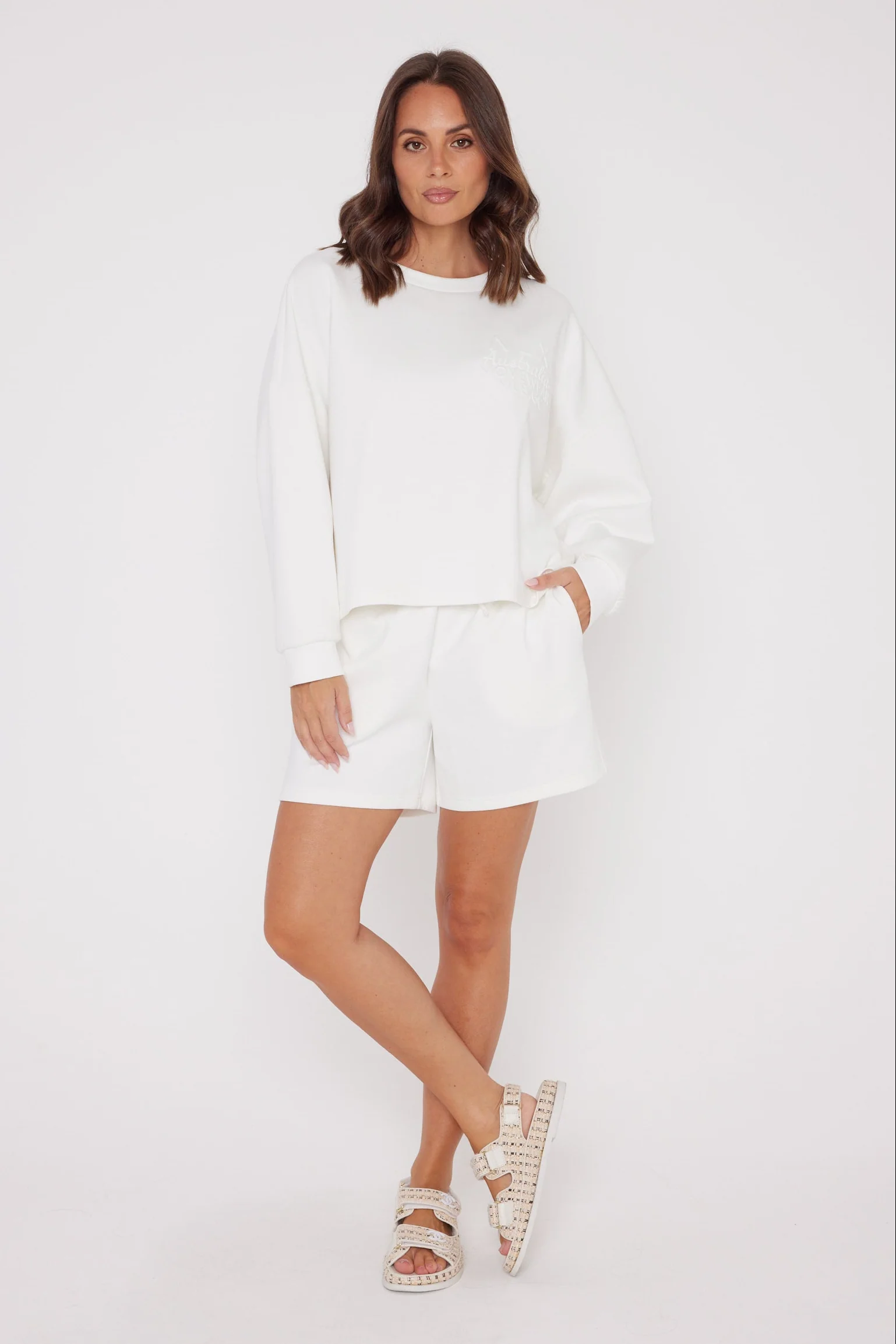 NODE Shorts White - Image 9