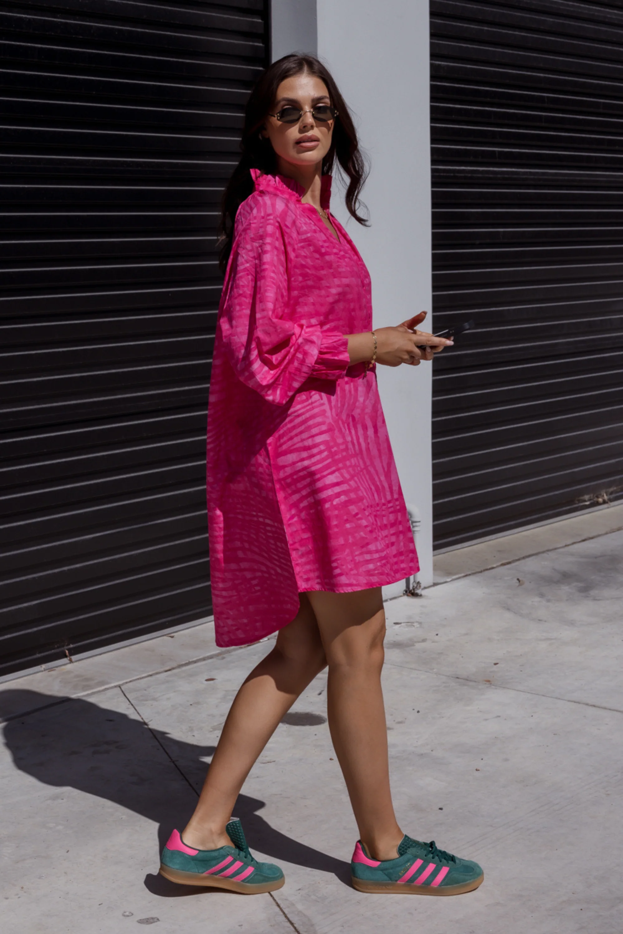 OLLIE Dress Hot Pink Brush Stoke - Image 3