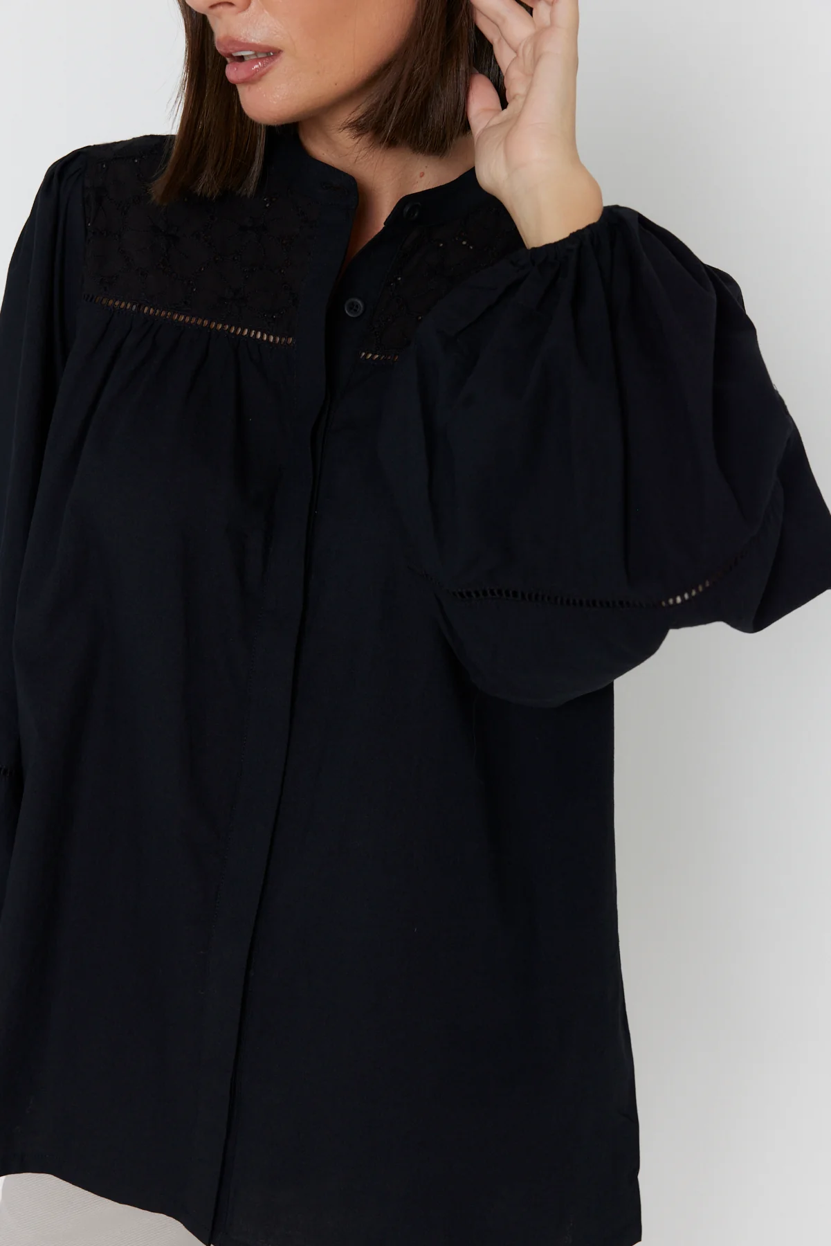 PAZ Blouse Black - Image 9