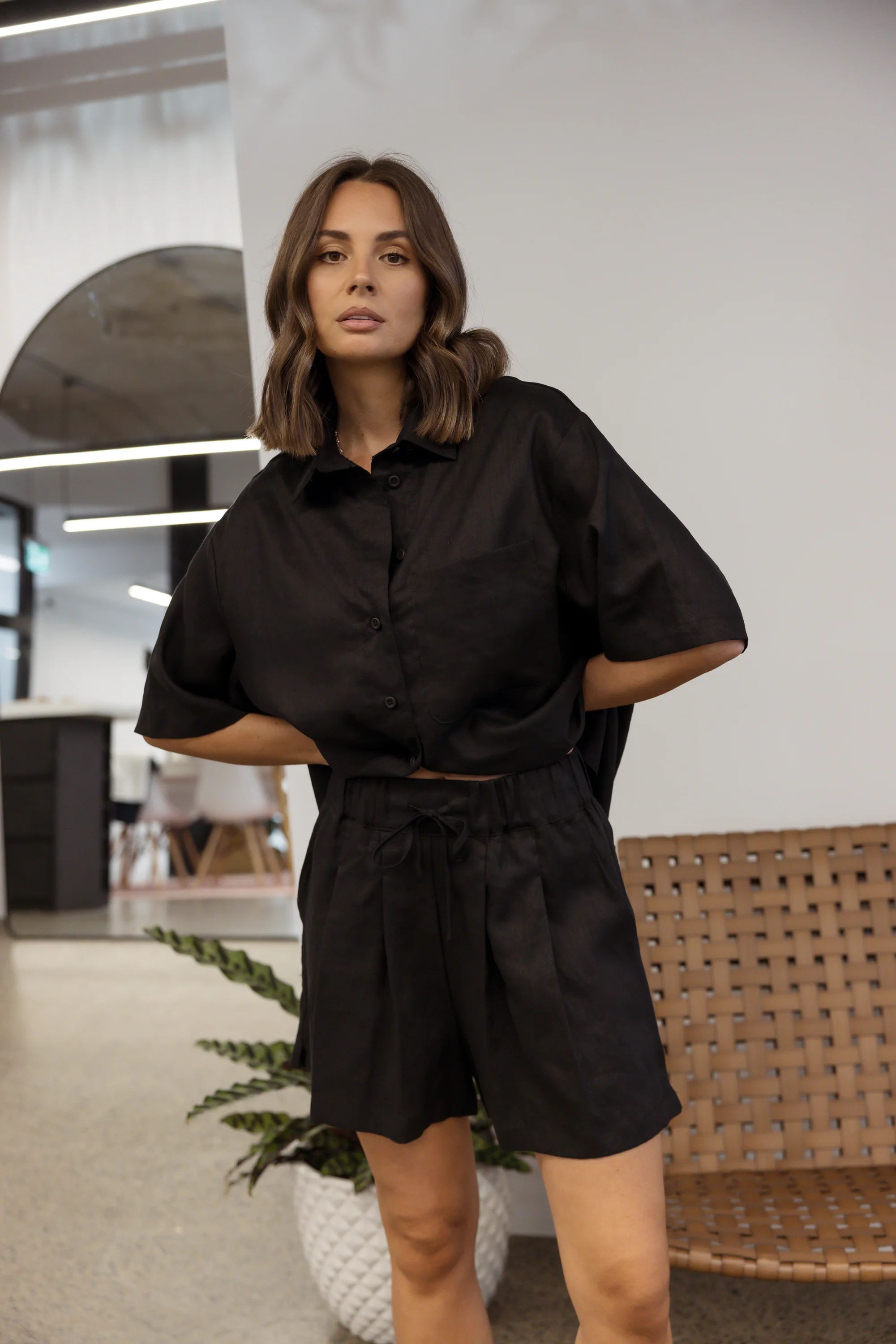 RAZ Shorts Black - Image 2