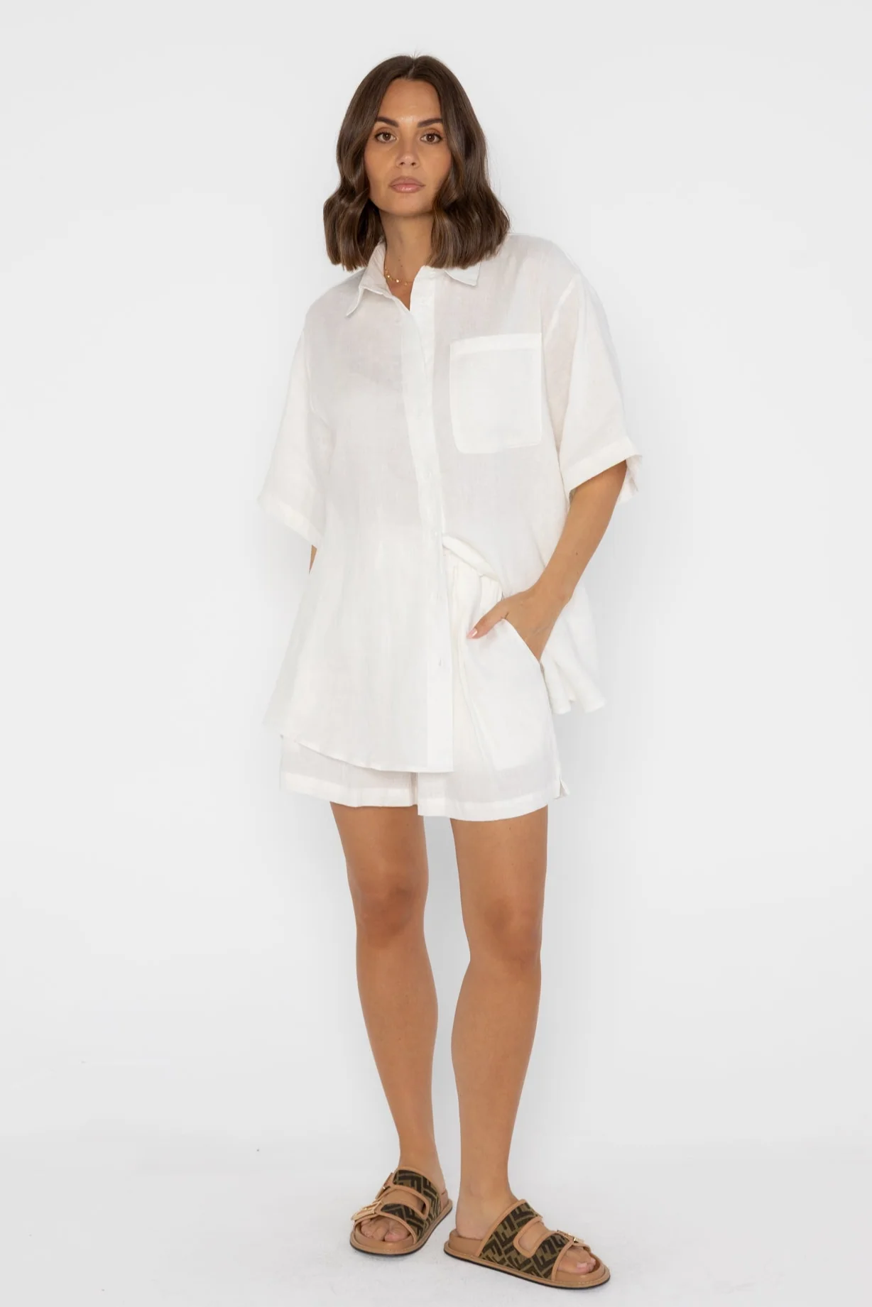 RAZ Shorts White - Image 8