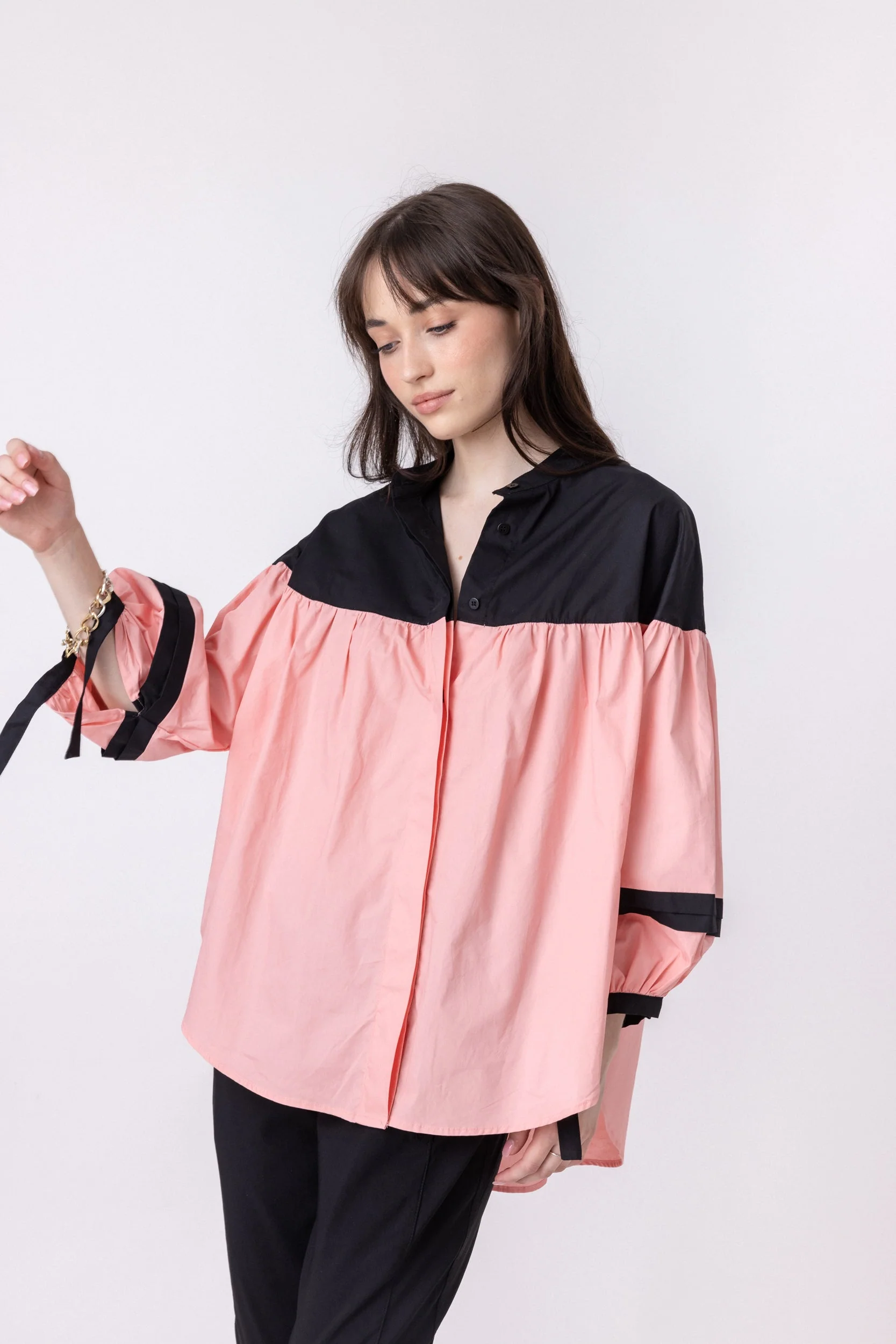 RENNOX Blouse Black & Peach - Image 4